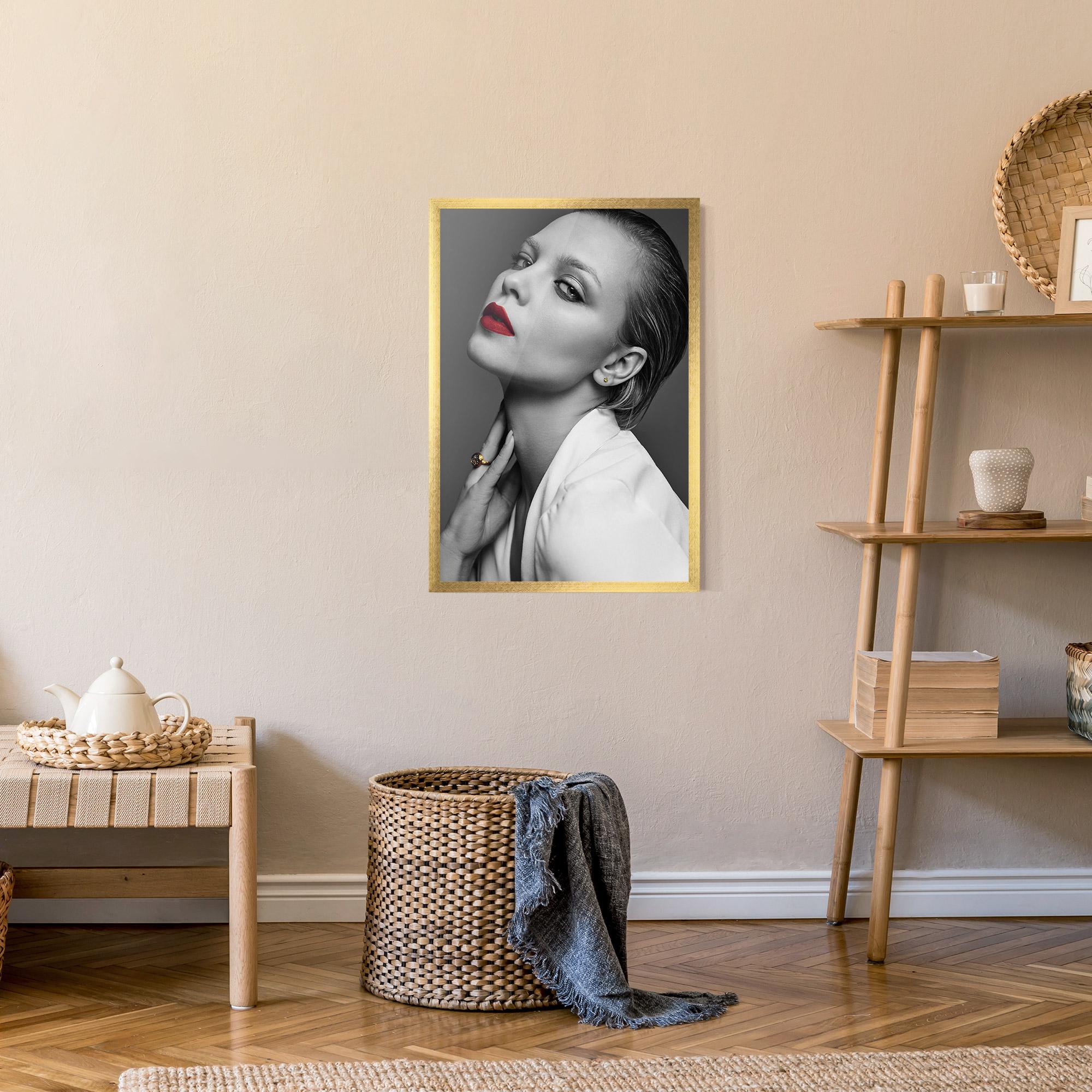 Gerahmte Poster Red Lips White Jacket mockup 9