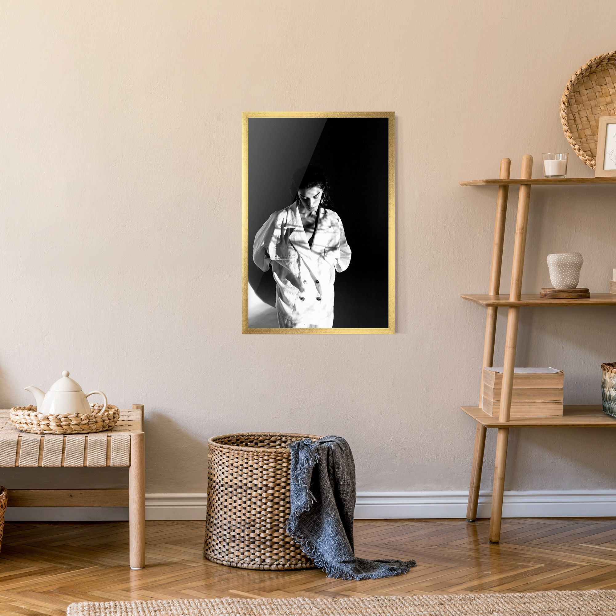 Woman Black Wall mockup 9