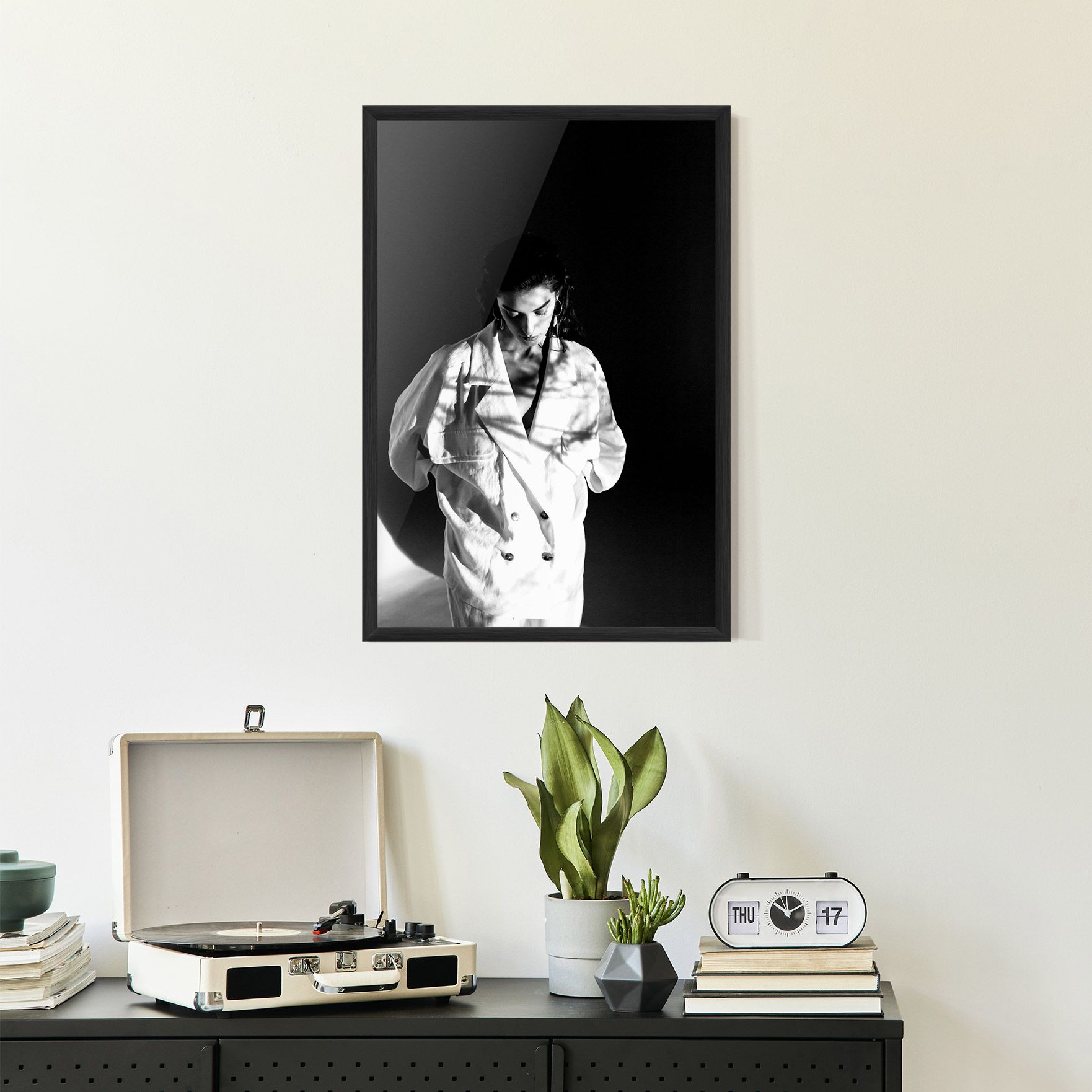 Woman Black Wall mockup 2