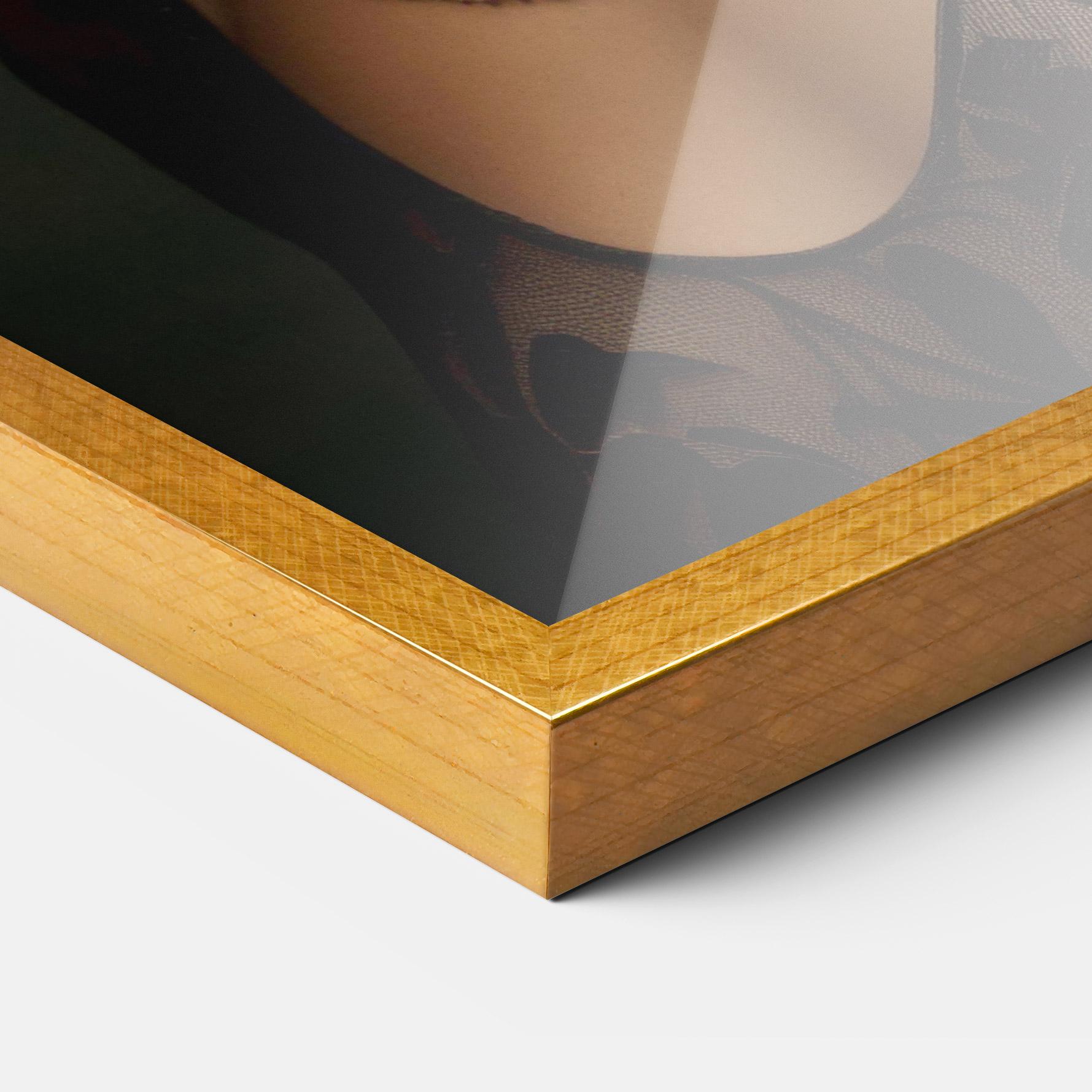 Gerahmte Poster Elegant Vintage Woman mockup 3