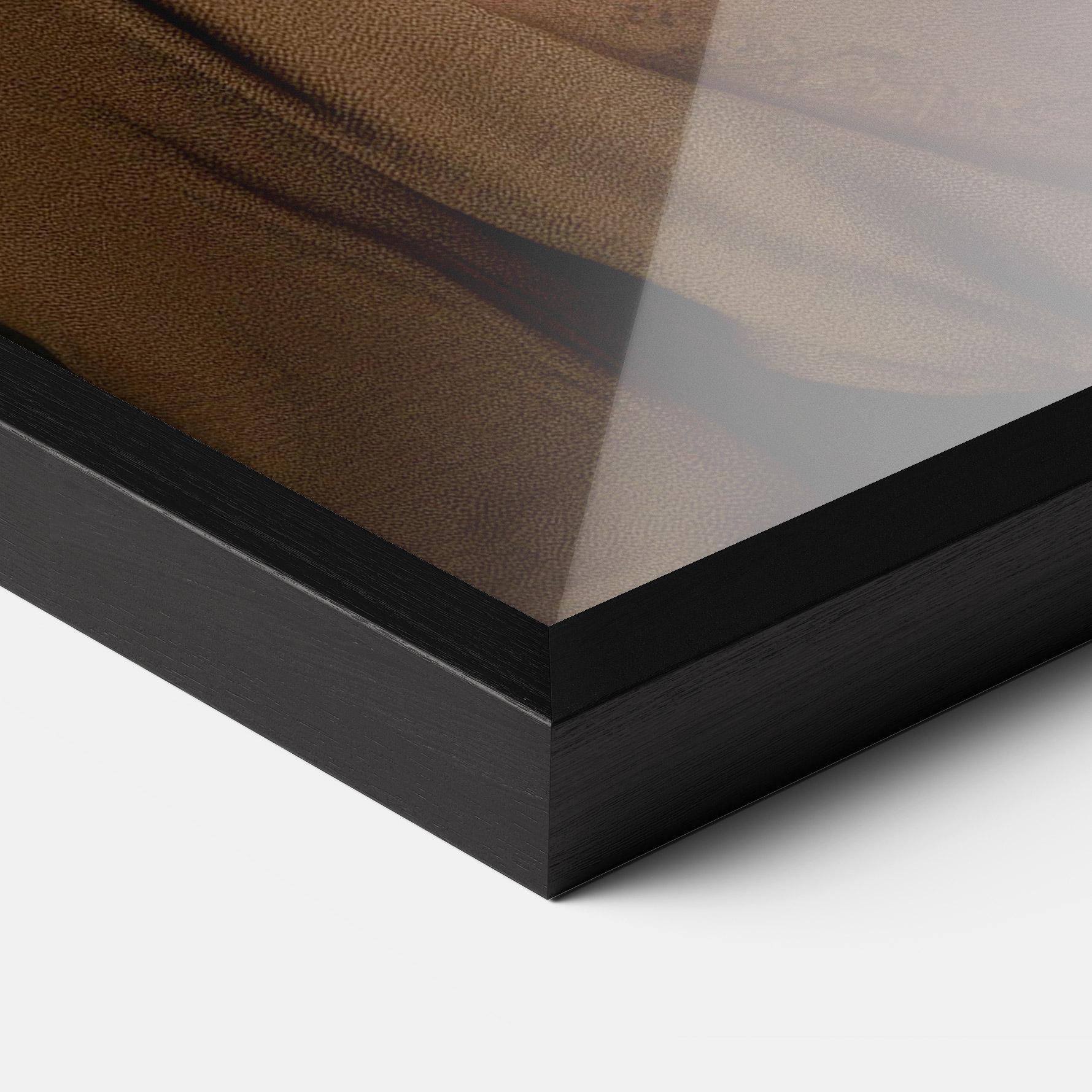 Gerahmte Poster Cream Vintage Hat mockup 3