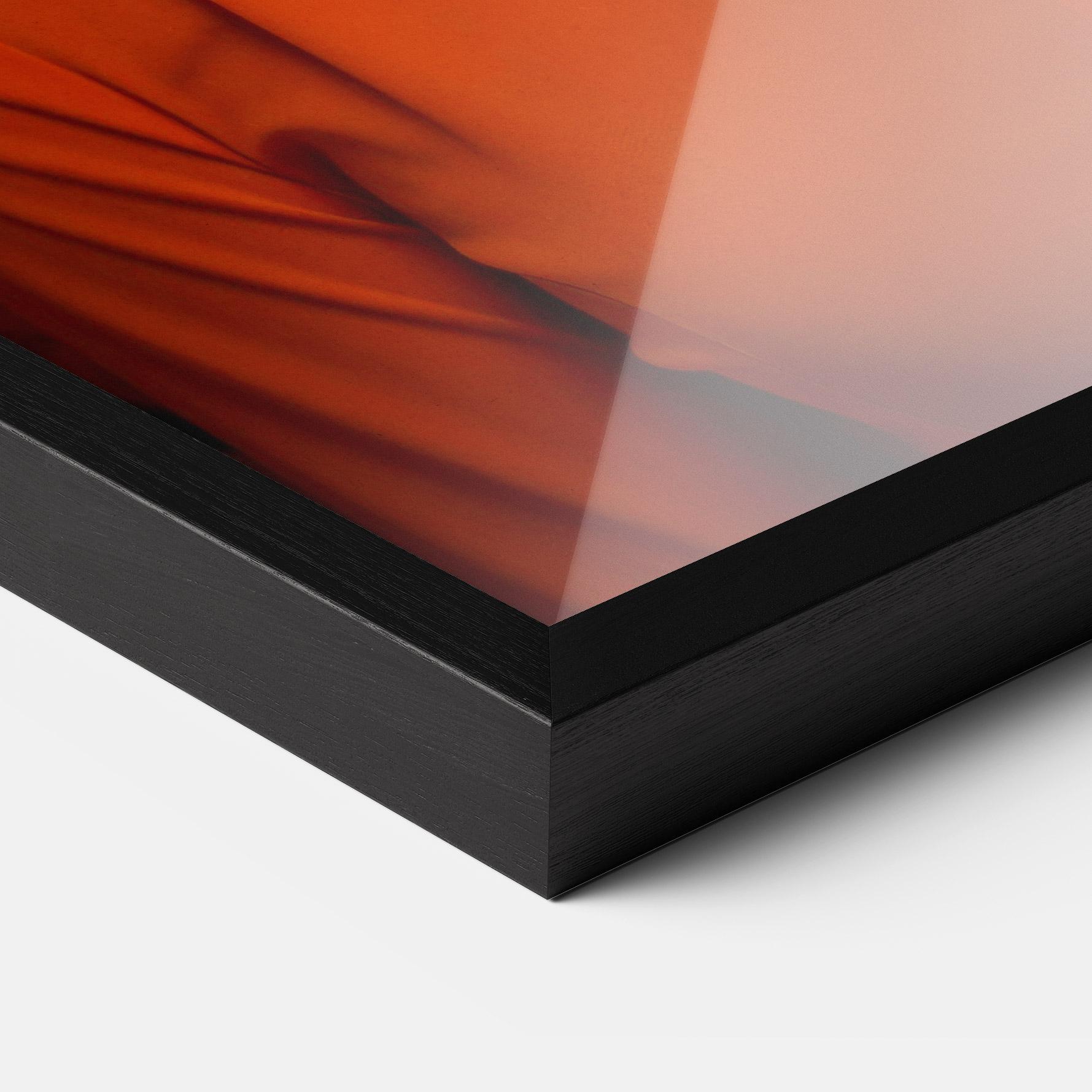 Gerahmte Poster Orange Blouse Woman mockup 3