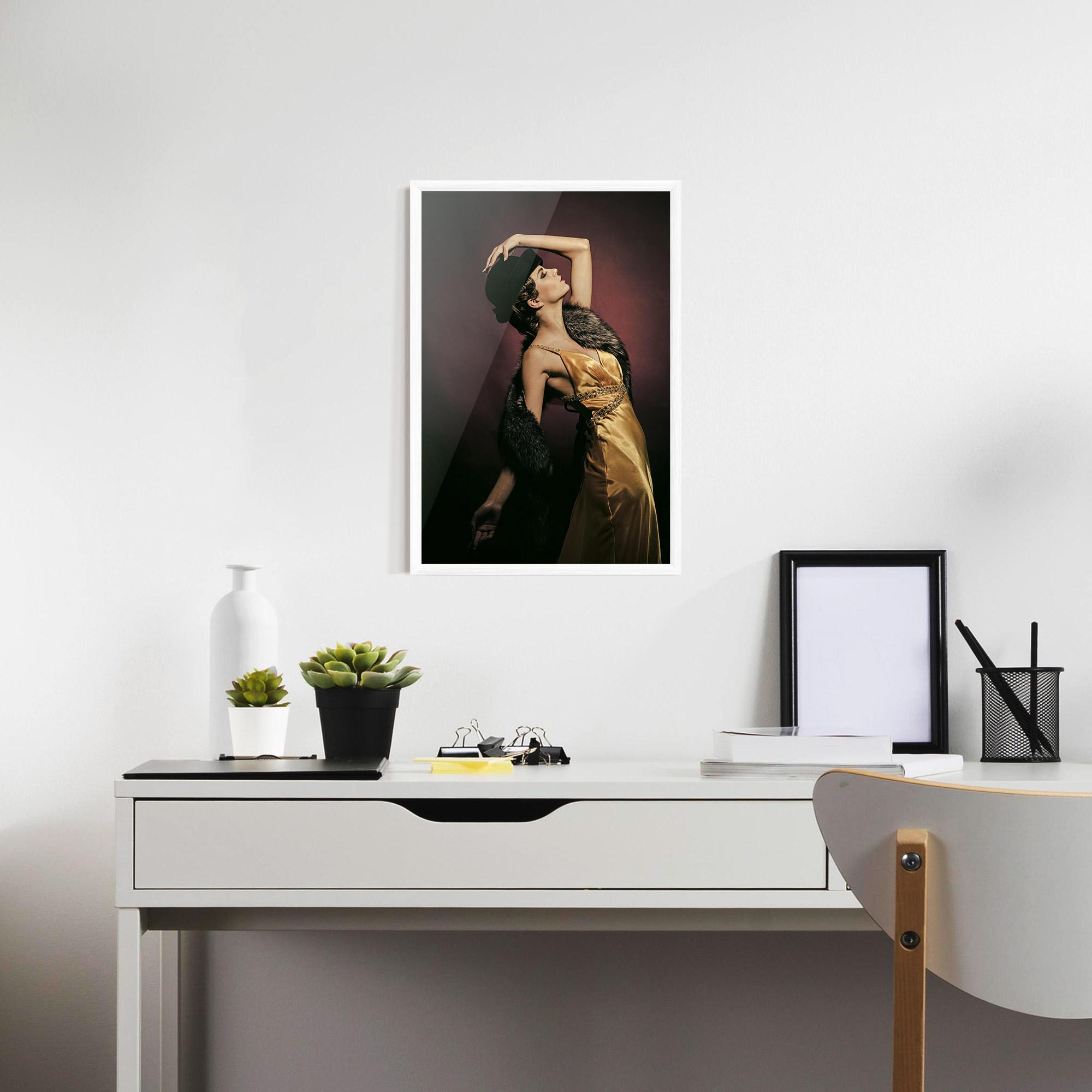 Gerahmte Poster Dancing Vintage Clothes mockup 7