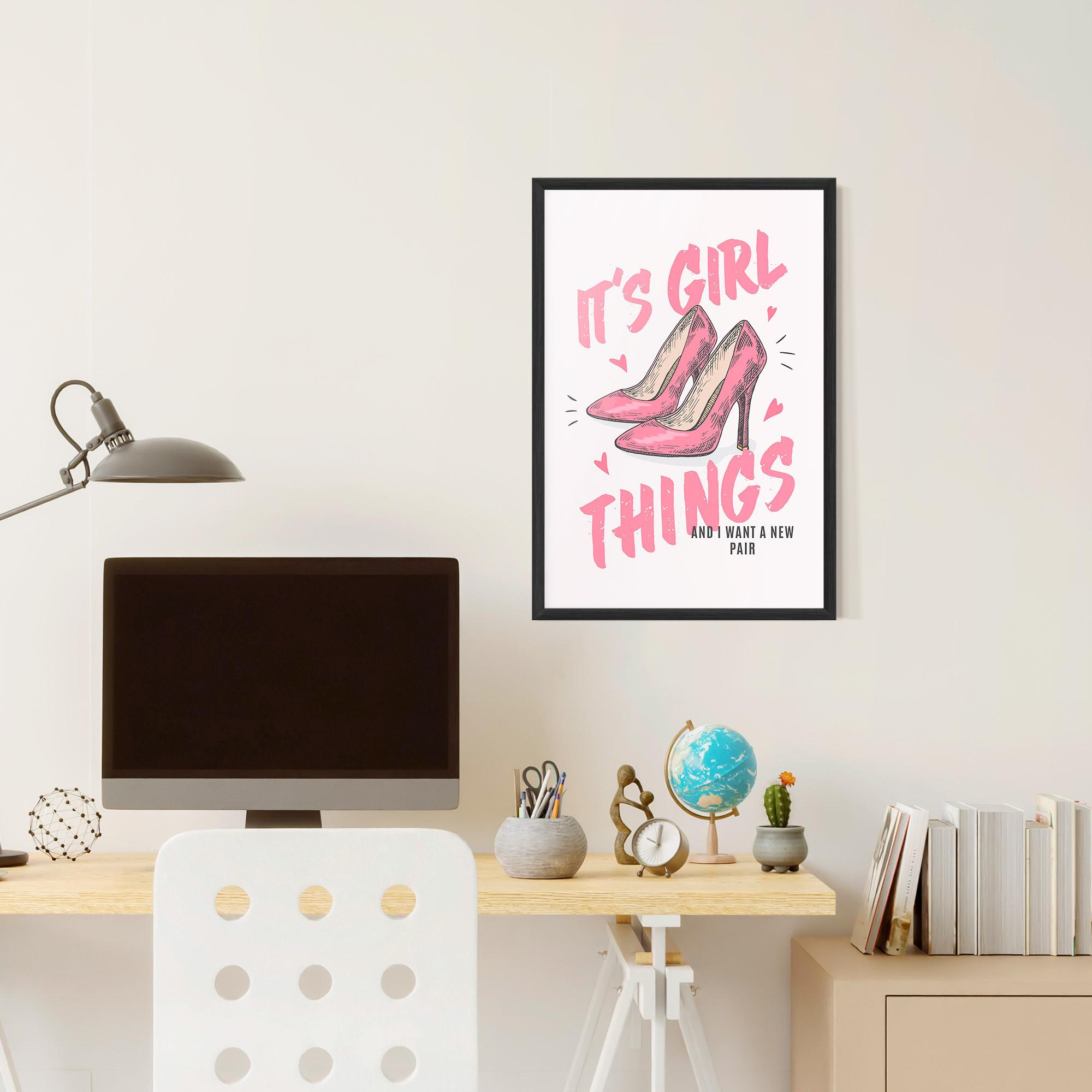Gerahmte Poster Girl Things mockup 6