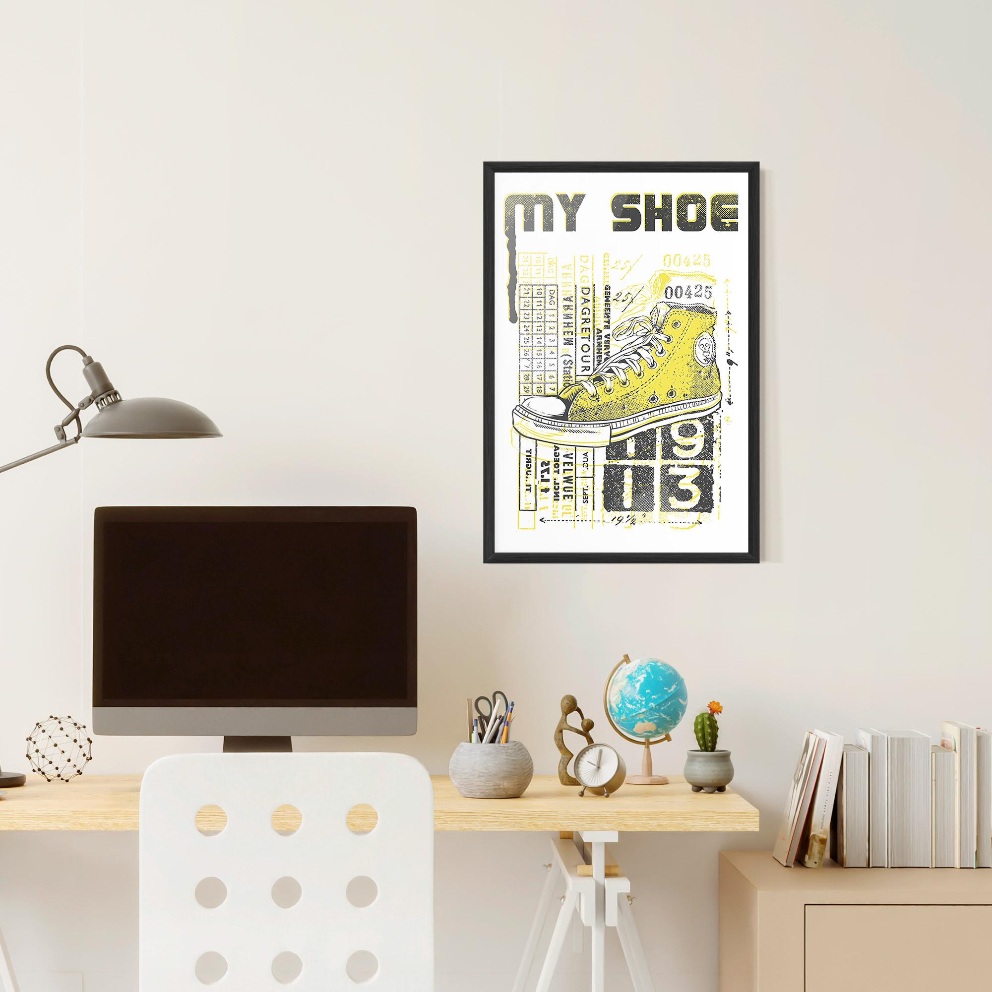 Gerahmte Poster My Shoe Yellow mockup 6