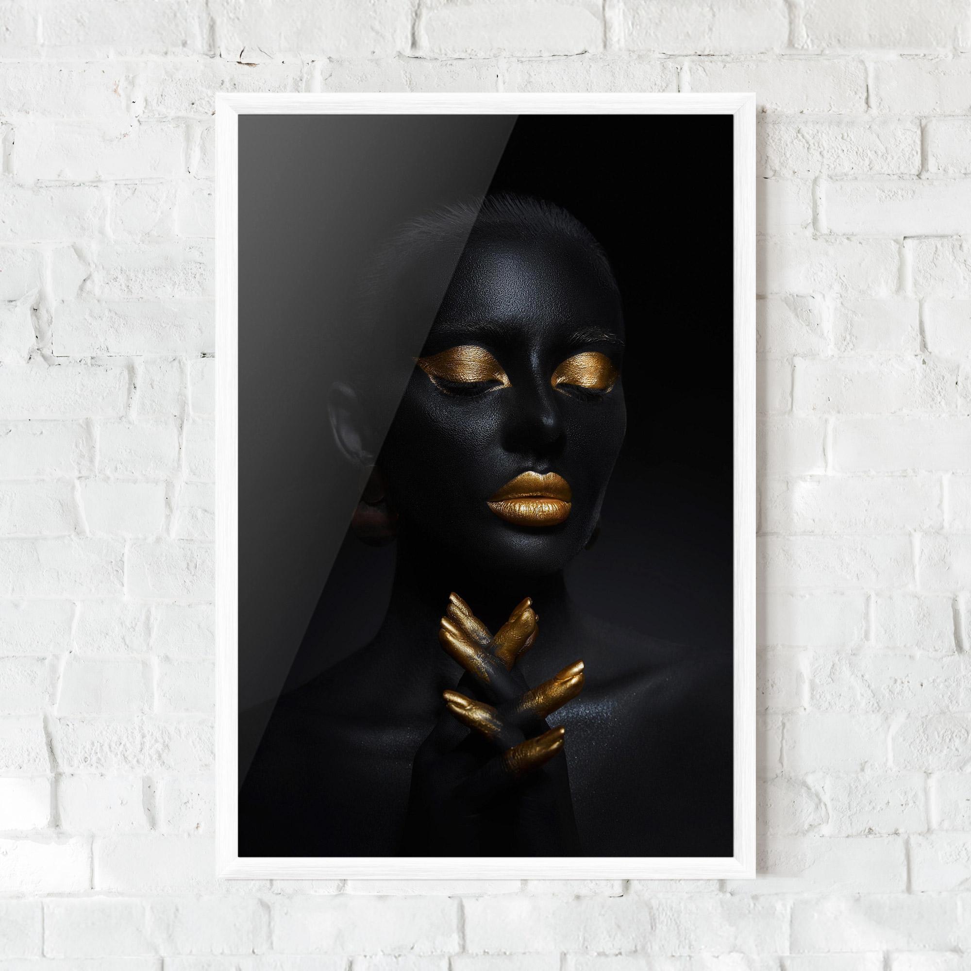 Gerahmte Poster Gold Hand Pray mockup 0