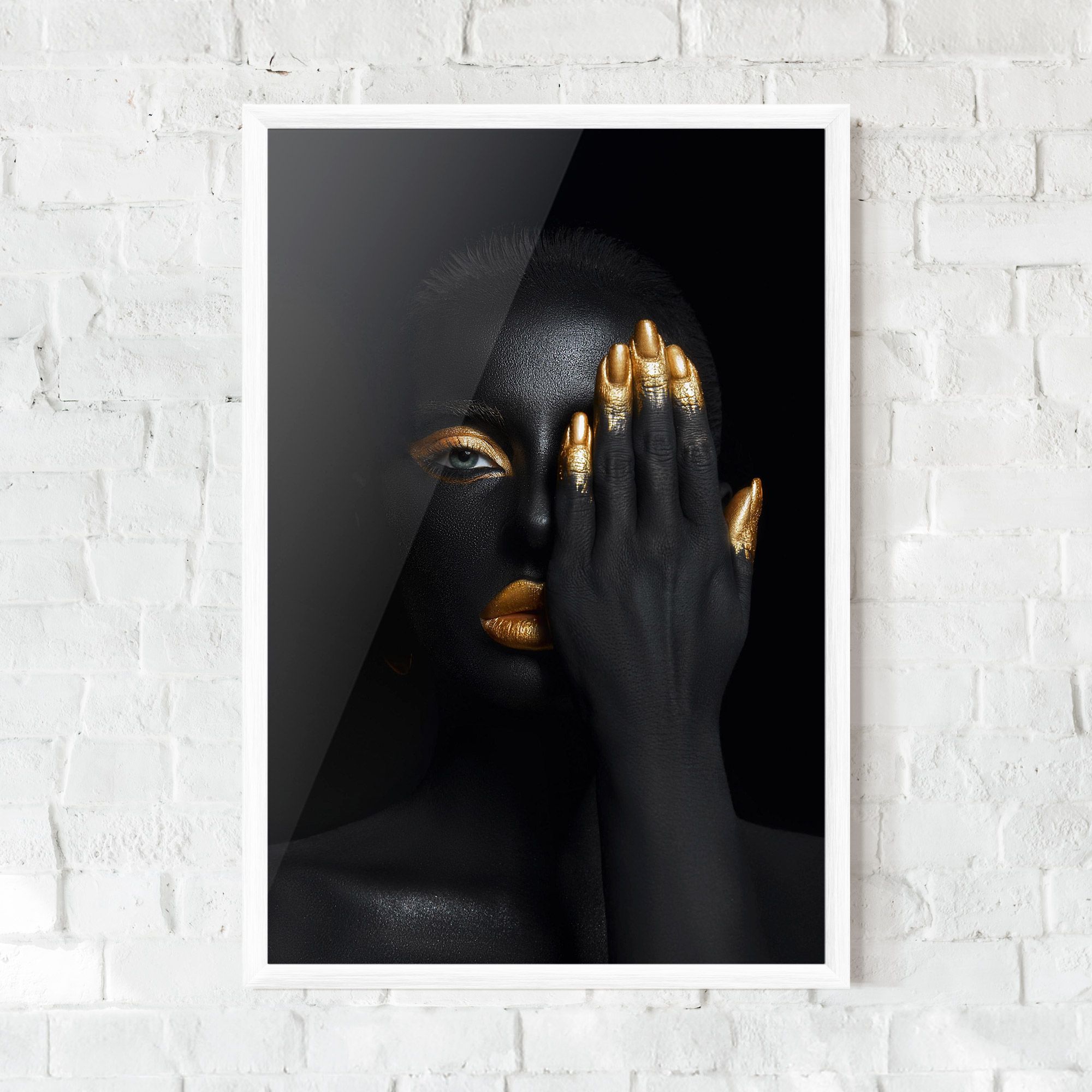 Gold Makeup Chain mockup 0