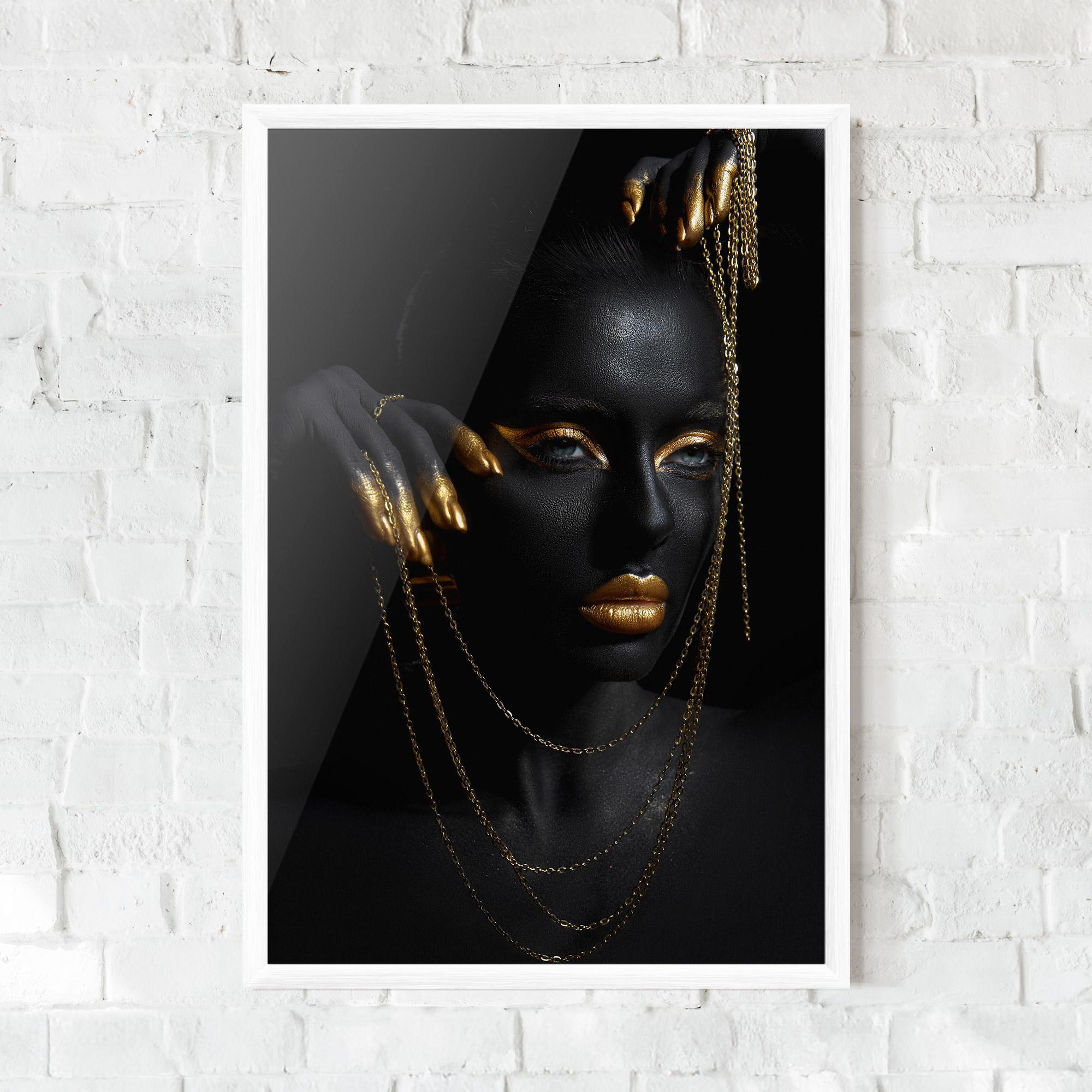 Gerahmte Poster Grey Chain Eyes mockup 0