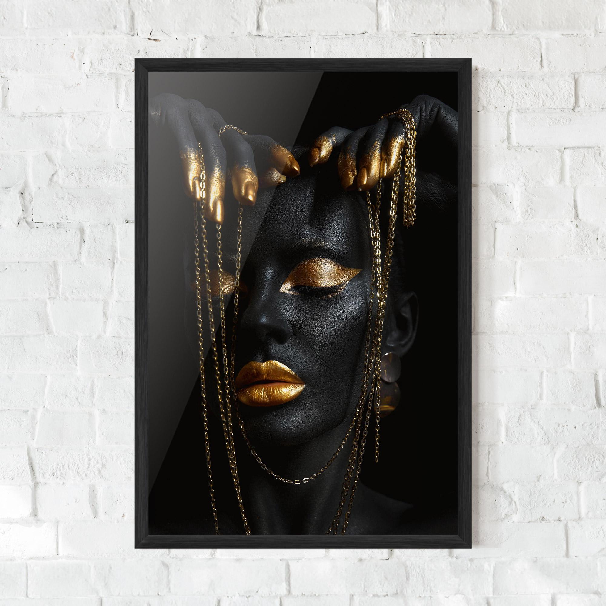 Gerahmte Poster Chain Gold Eyelids mockup 0