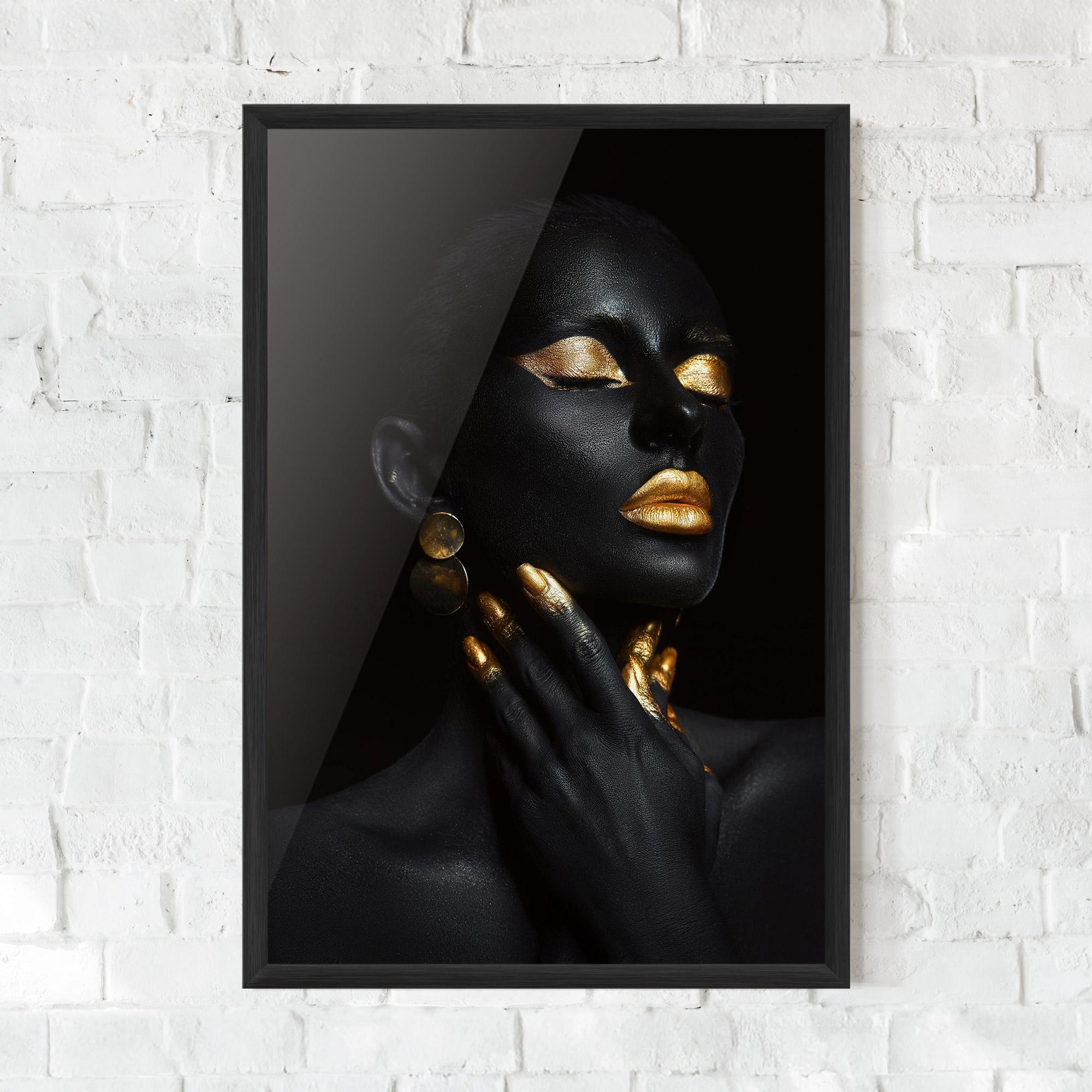 Gerahmte Poster Eyelids Gold Makeup mockup 0
