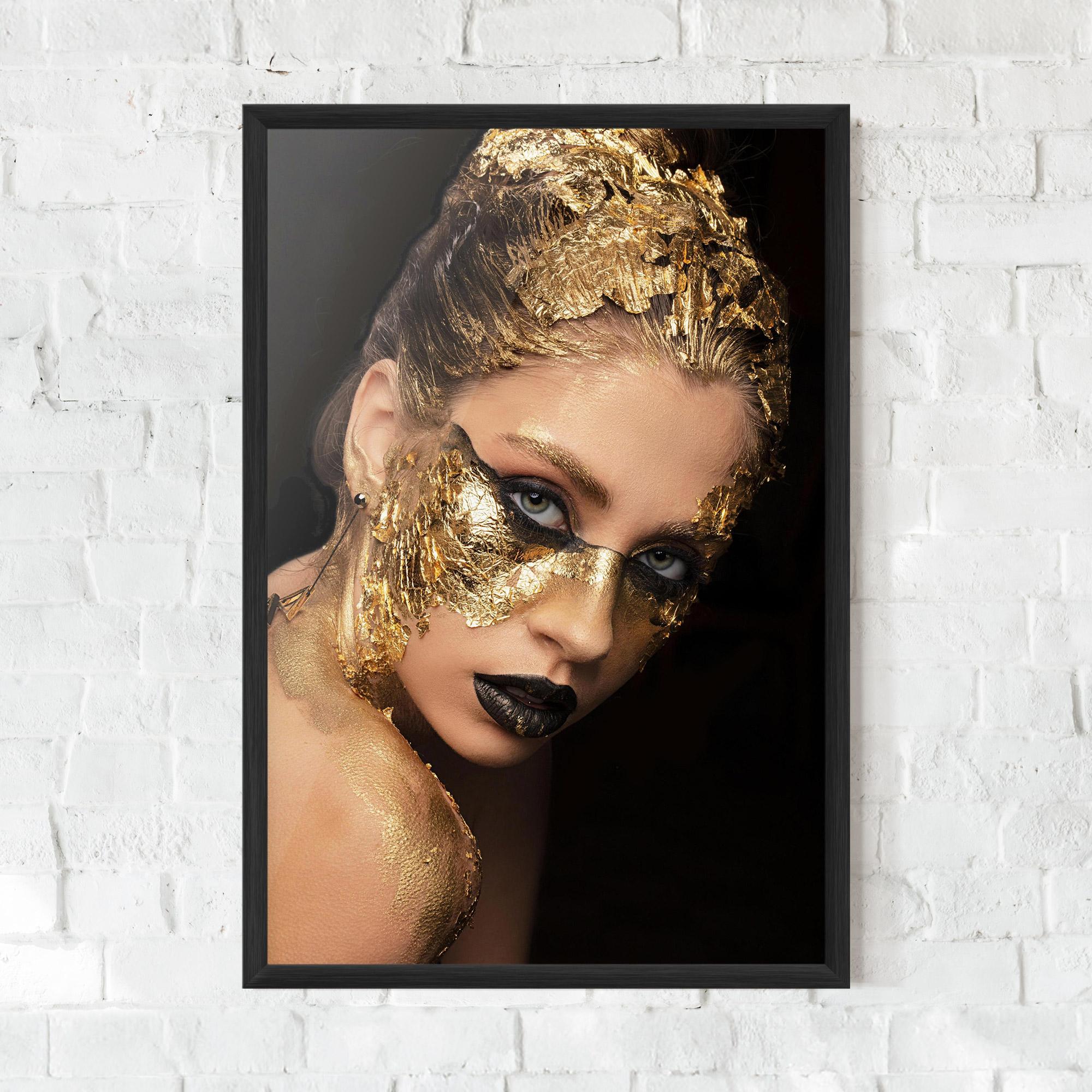 Gerahmte Poster Golden Foil Face mockup 0