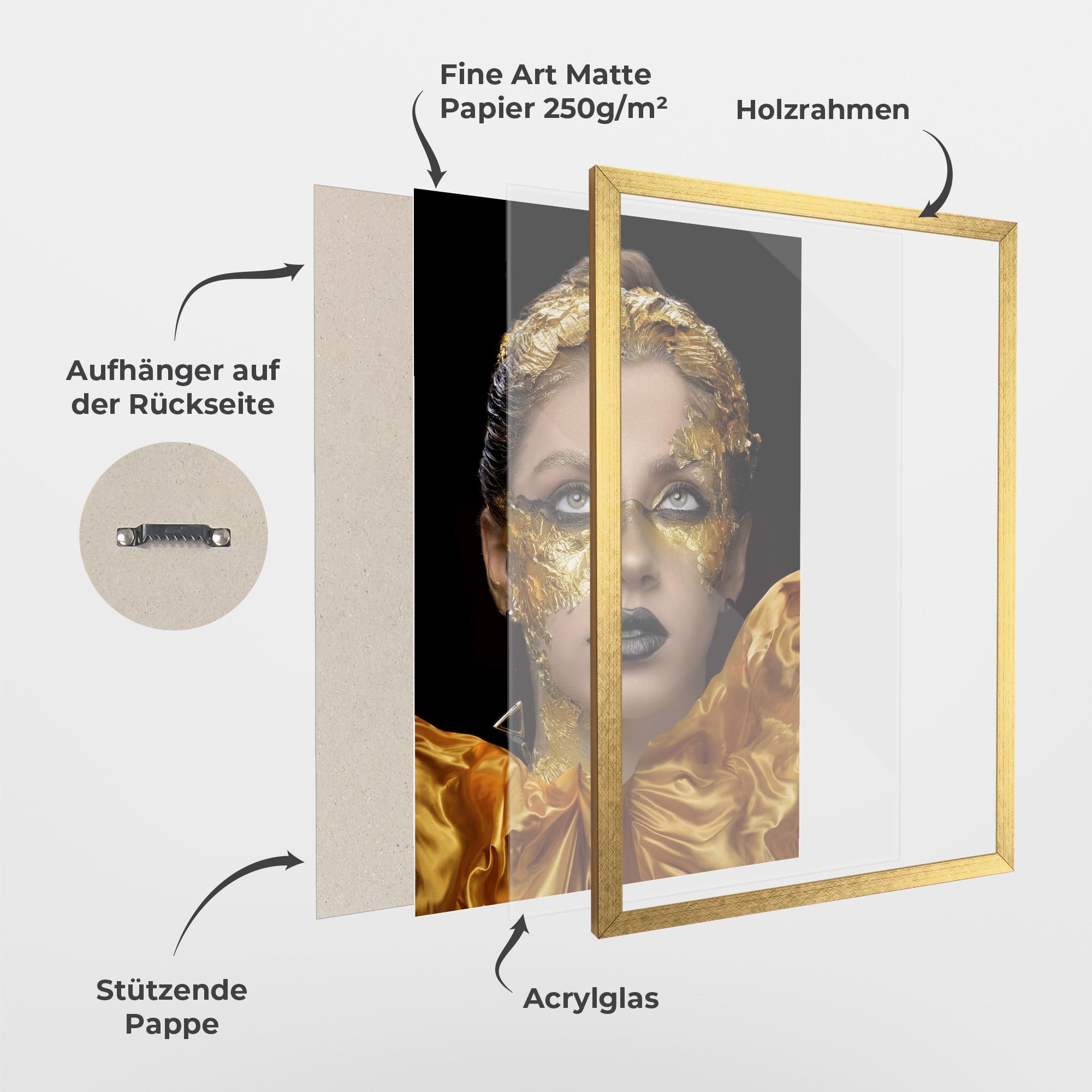 Gerahmte Poster Glamorous Gold Outfit mockup 1