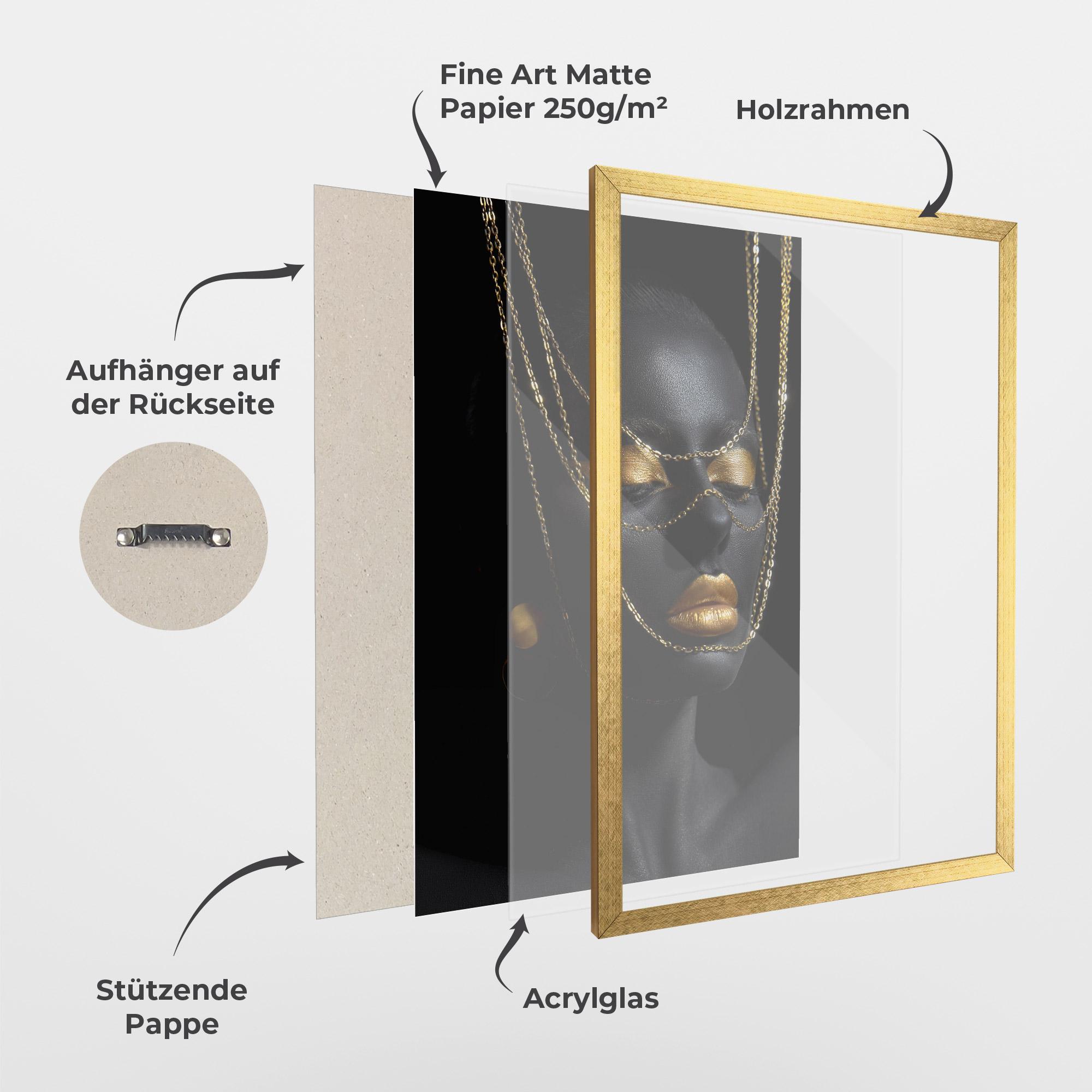 Gerahmte Poster Gold Chain Girl mockup 1