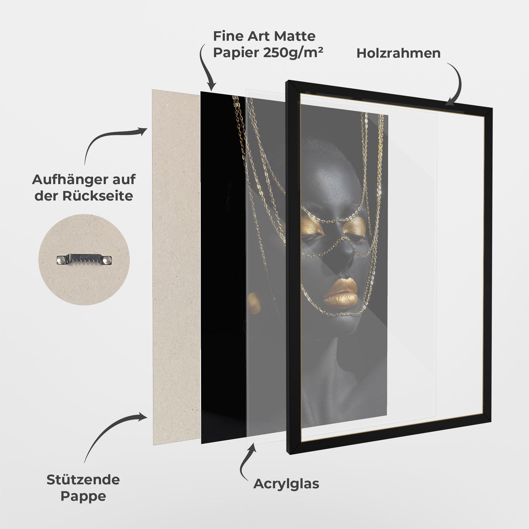 Gerahmte Poster Gold Chain Girl mockup 1