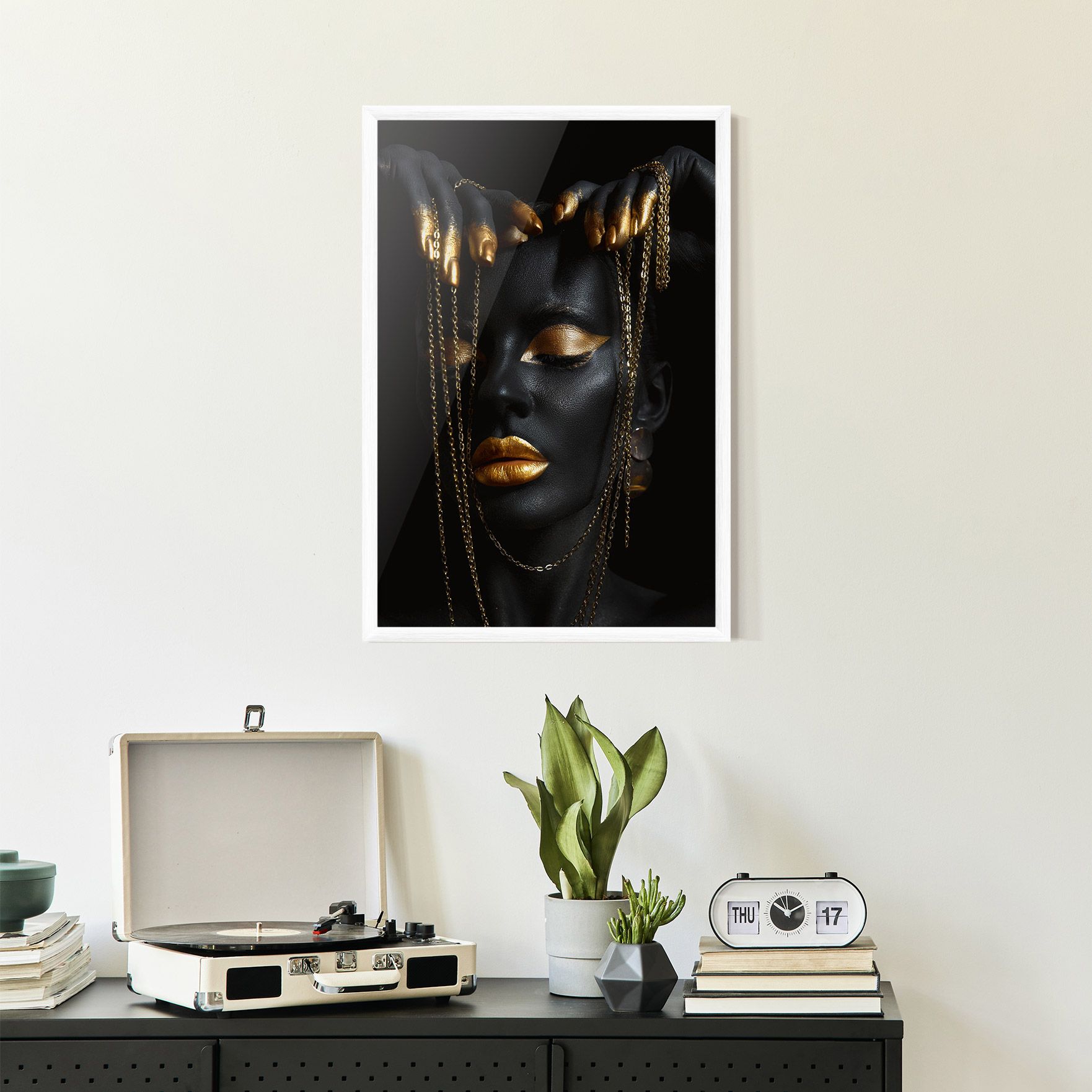 Chain Gold Eyelids mockup 2
