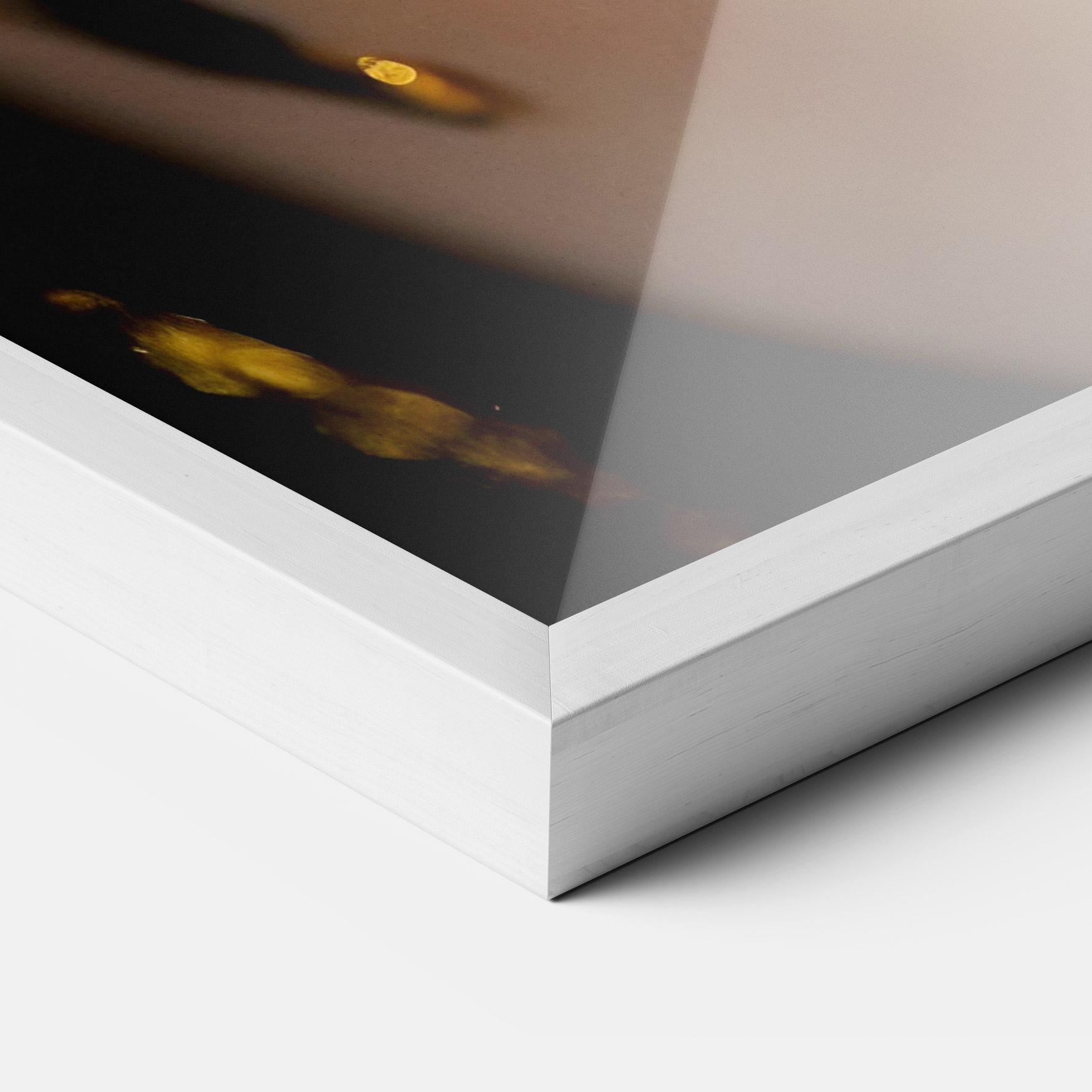 Gerahmte Poster Black Gold Eyeliner mockup 3