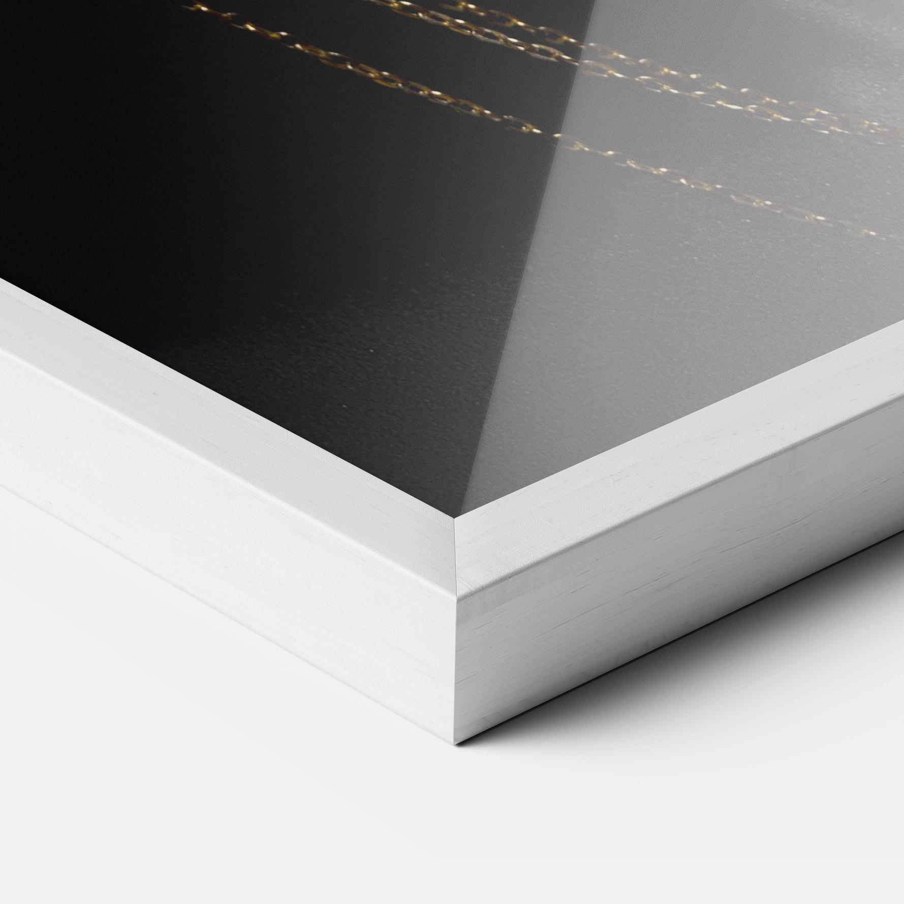 Gerahmte Poster Gold Black Skin mockup 3