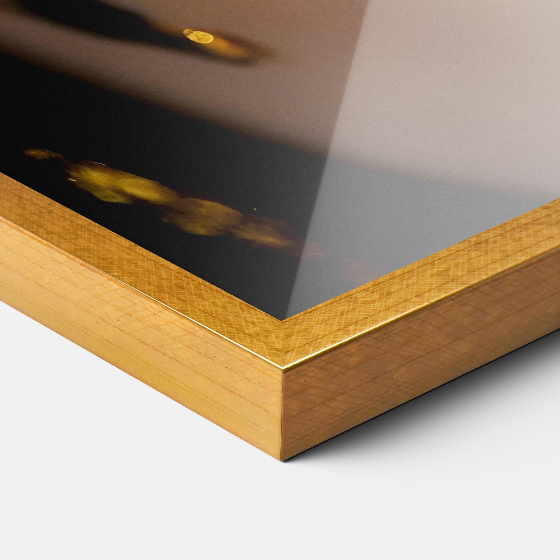 Gerahmte Poster Black Gold Eyeliner mockup 3