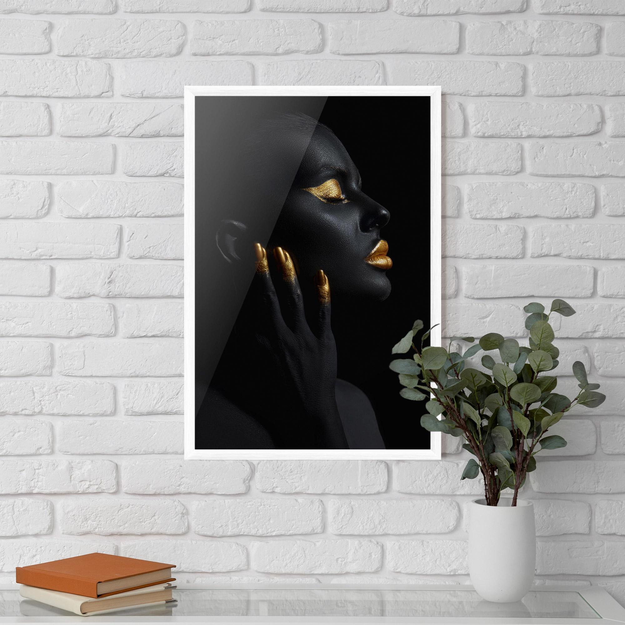Gerahmte Poster Gold Black Paint mockup 5