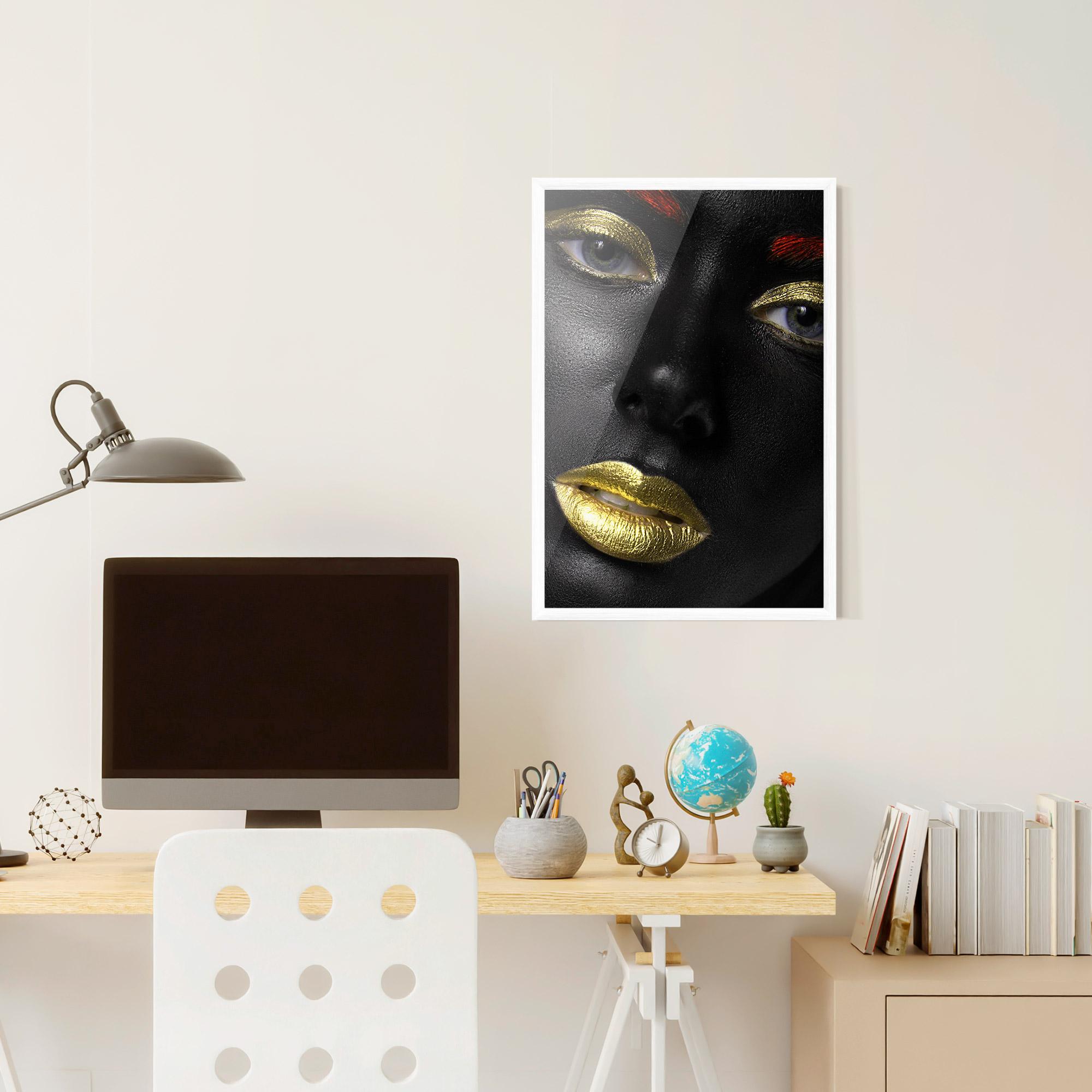 Gerahmte Poster Gold Red Lips mockup 6