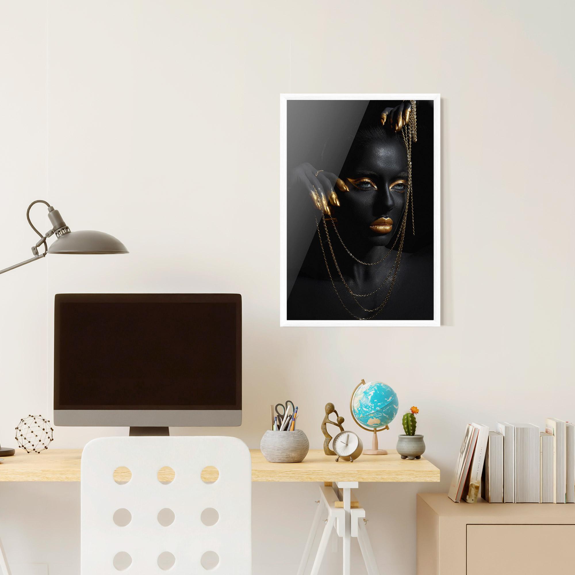 Gerahmte Poster Grey Chain Eyes mockup 6