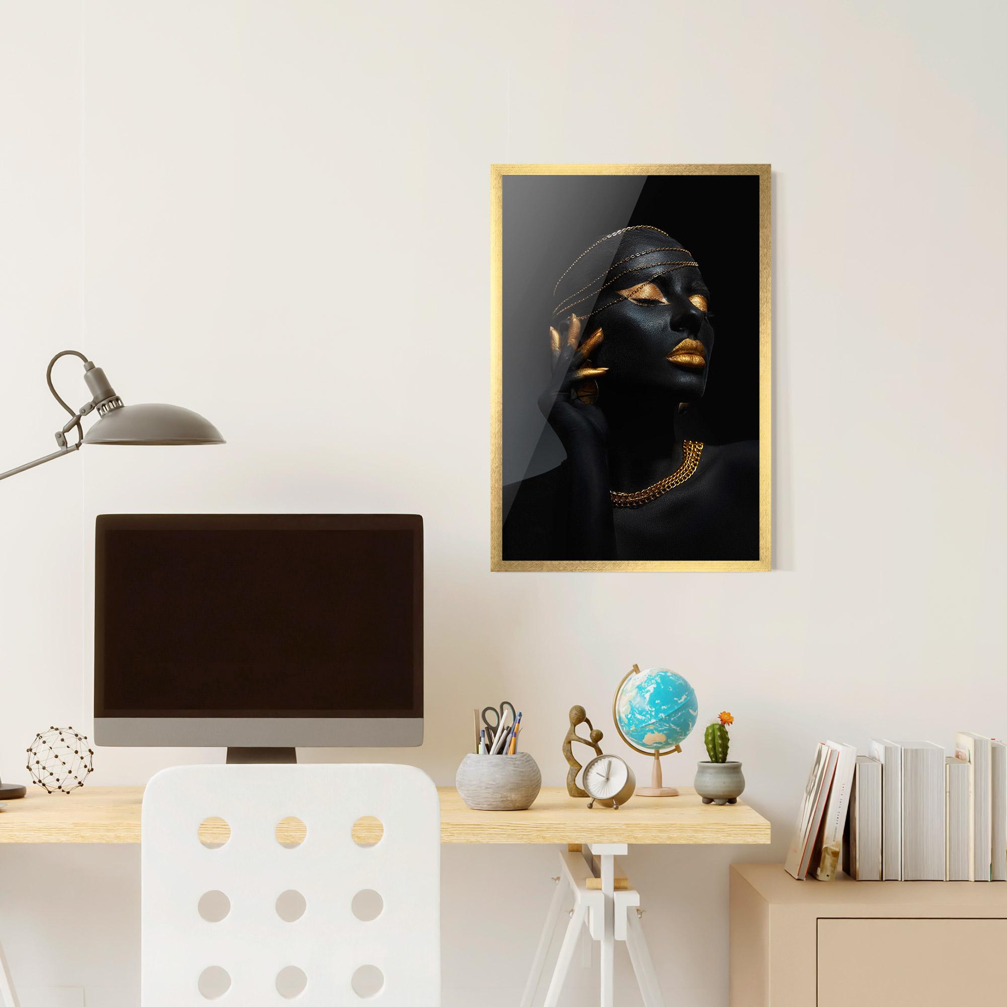 Gerahmte Poster Gold Makeup Eyelids mockup 6