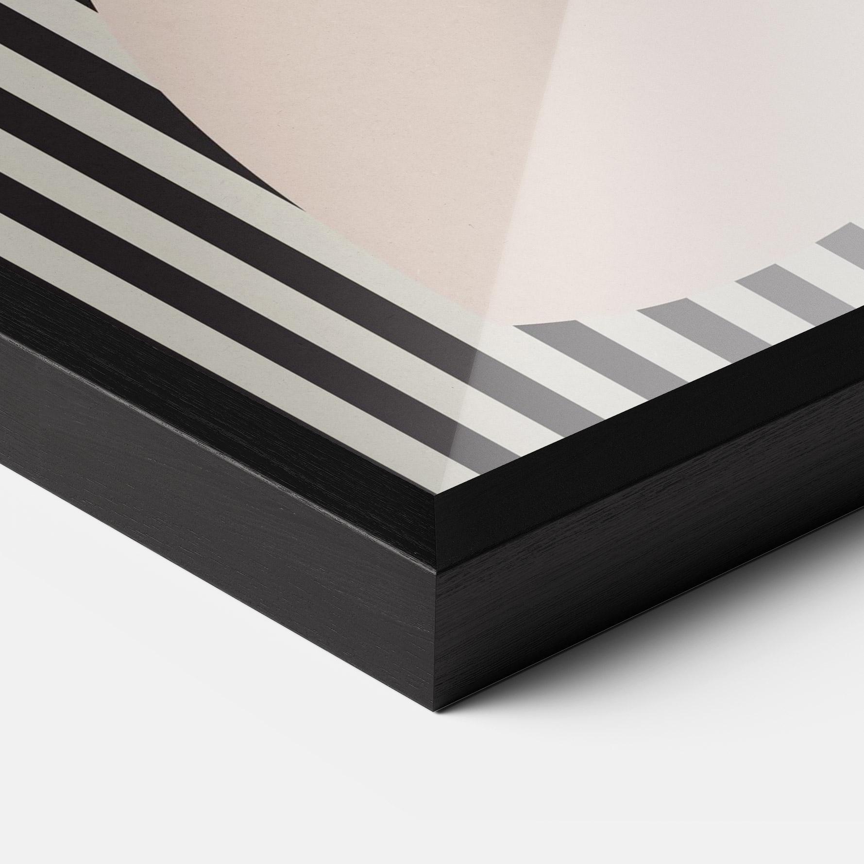 Gerahmte Poster Woman Orange Lips mockup 3