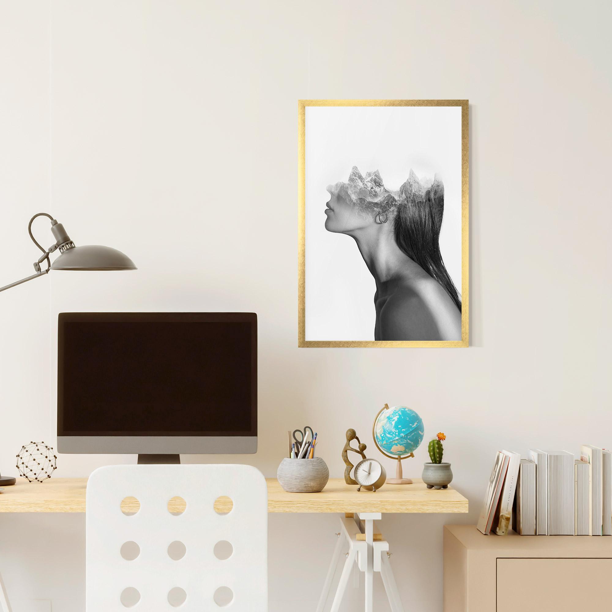 Gerahmte Poster Woman Mountains View mockup 6