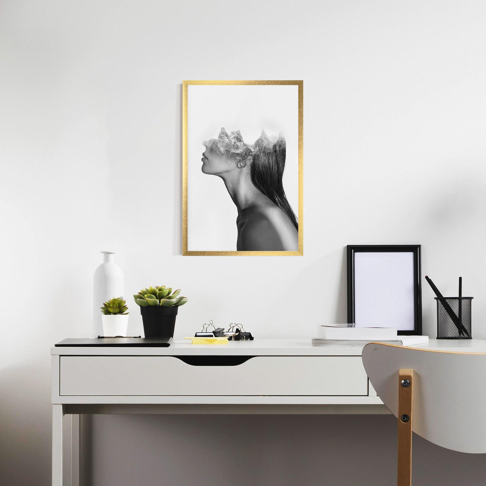 Gerahmte Poster Woman Mountains View mockup 7