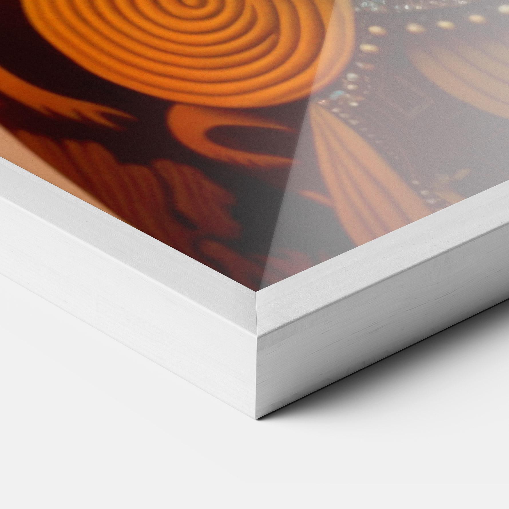 Gerahmte Poster Extravagant Clothing mockup 3