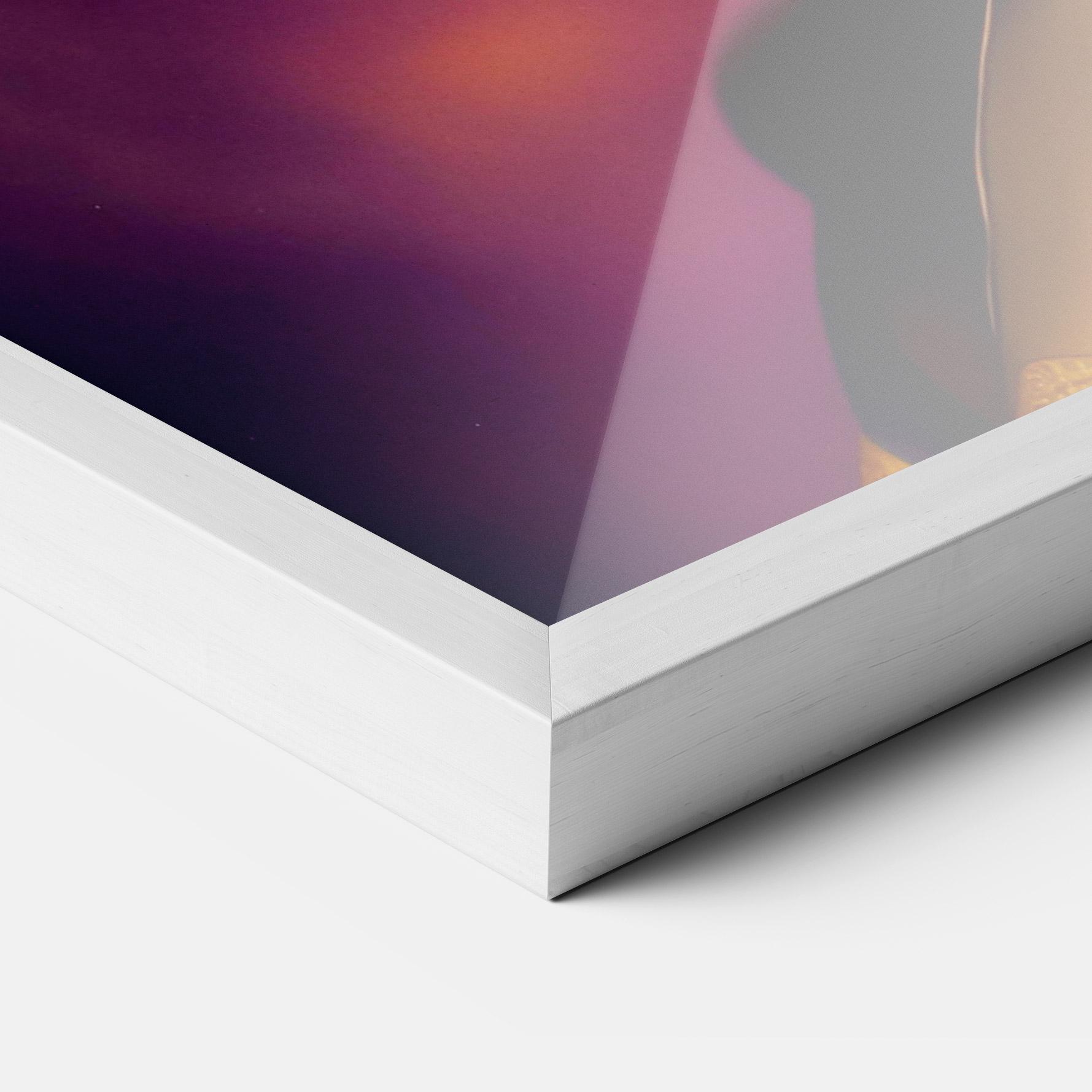 Gerahmte Poster Golden Crown Woman mockup 3