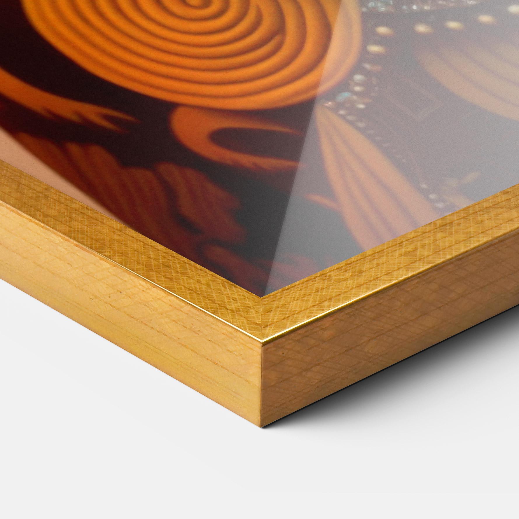 Gerahmte Poster Extravagant Clothing mockup 3