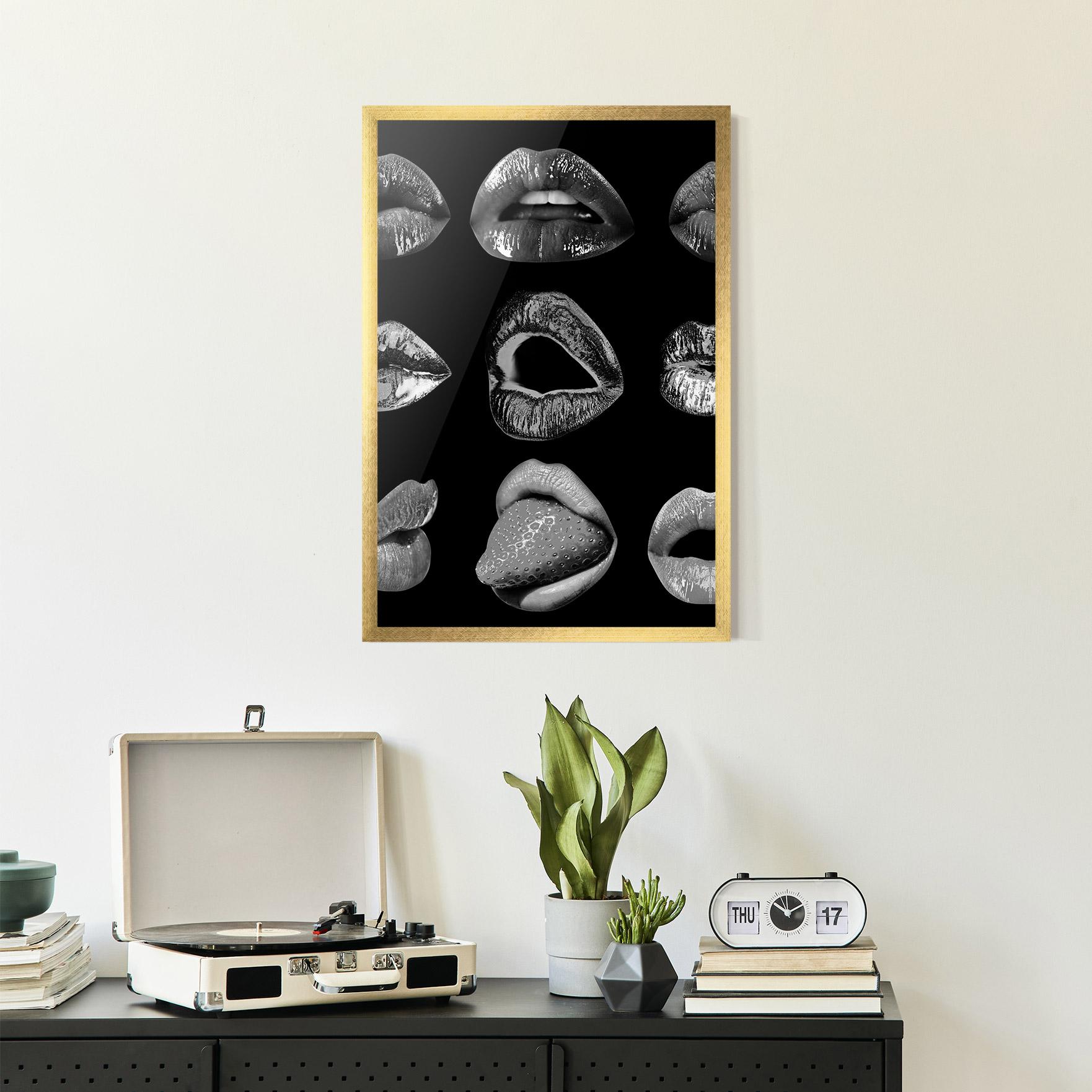 Gerahmte Poster Grey Lips Collage mockup 2