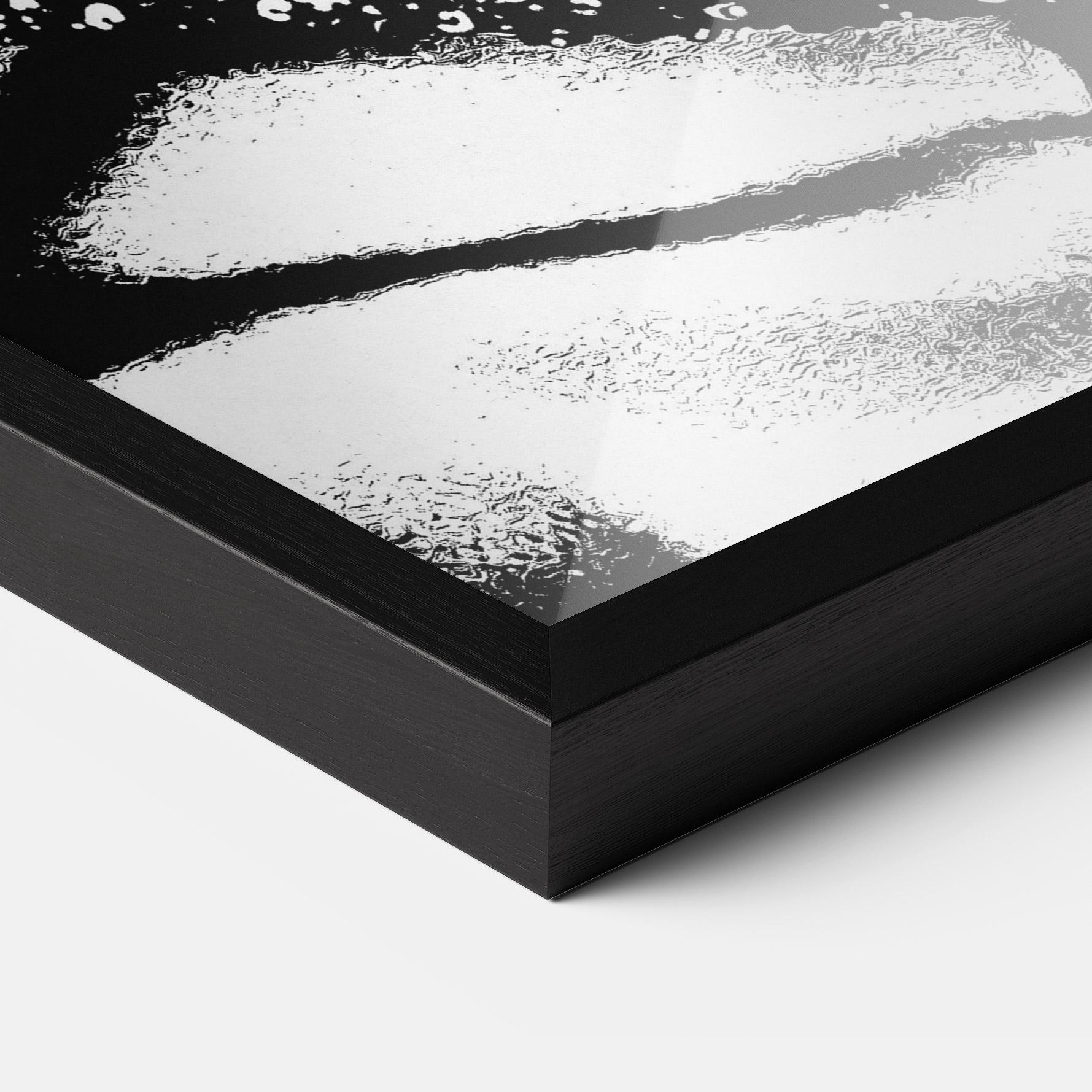 Gerahmte Poster White Black Portrait mockup 3