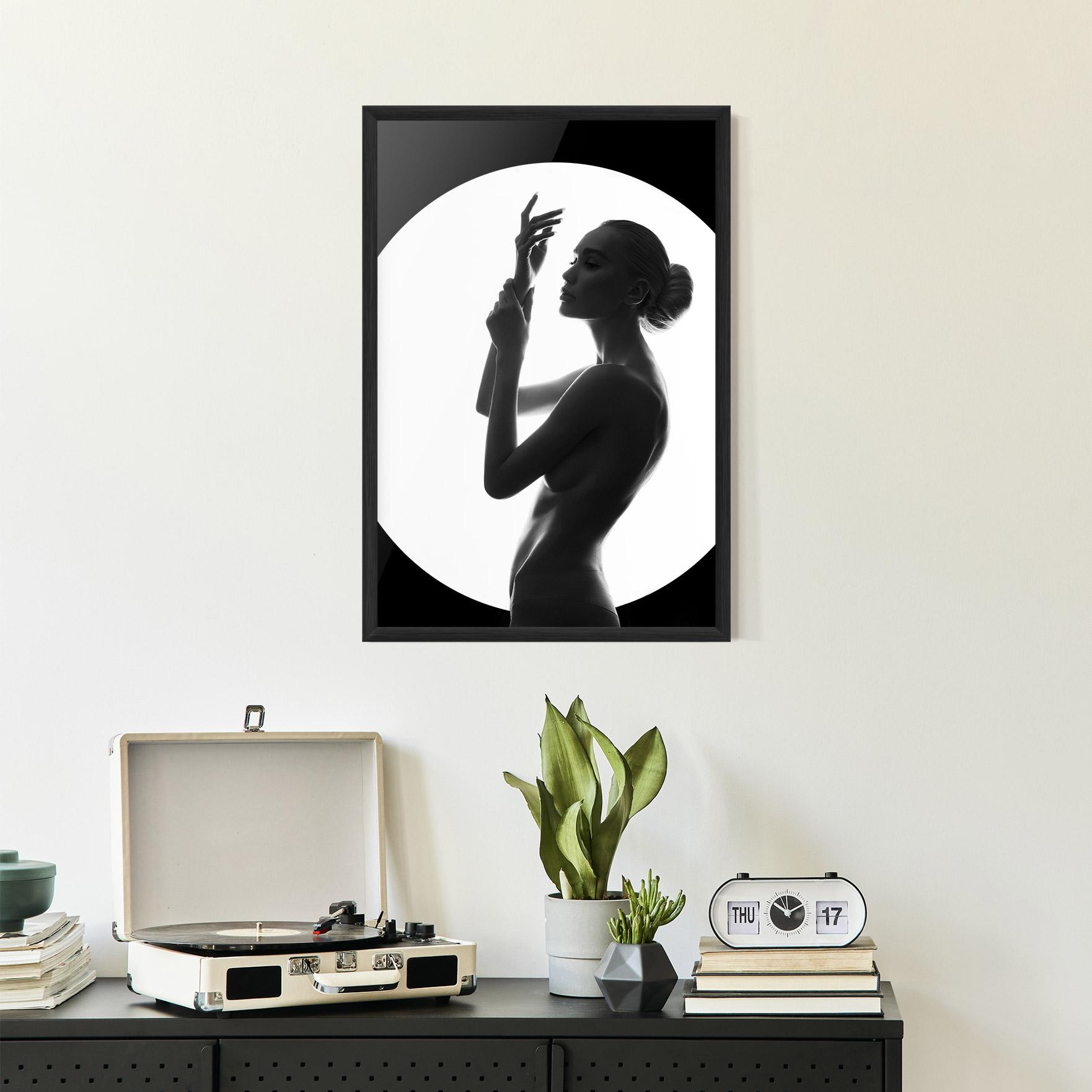 Gerahmte Poster Body Figure mockup 2