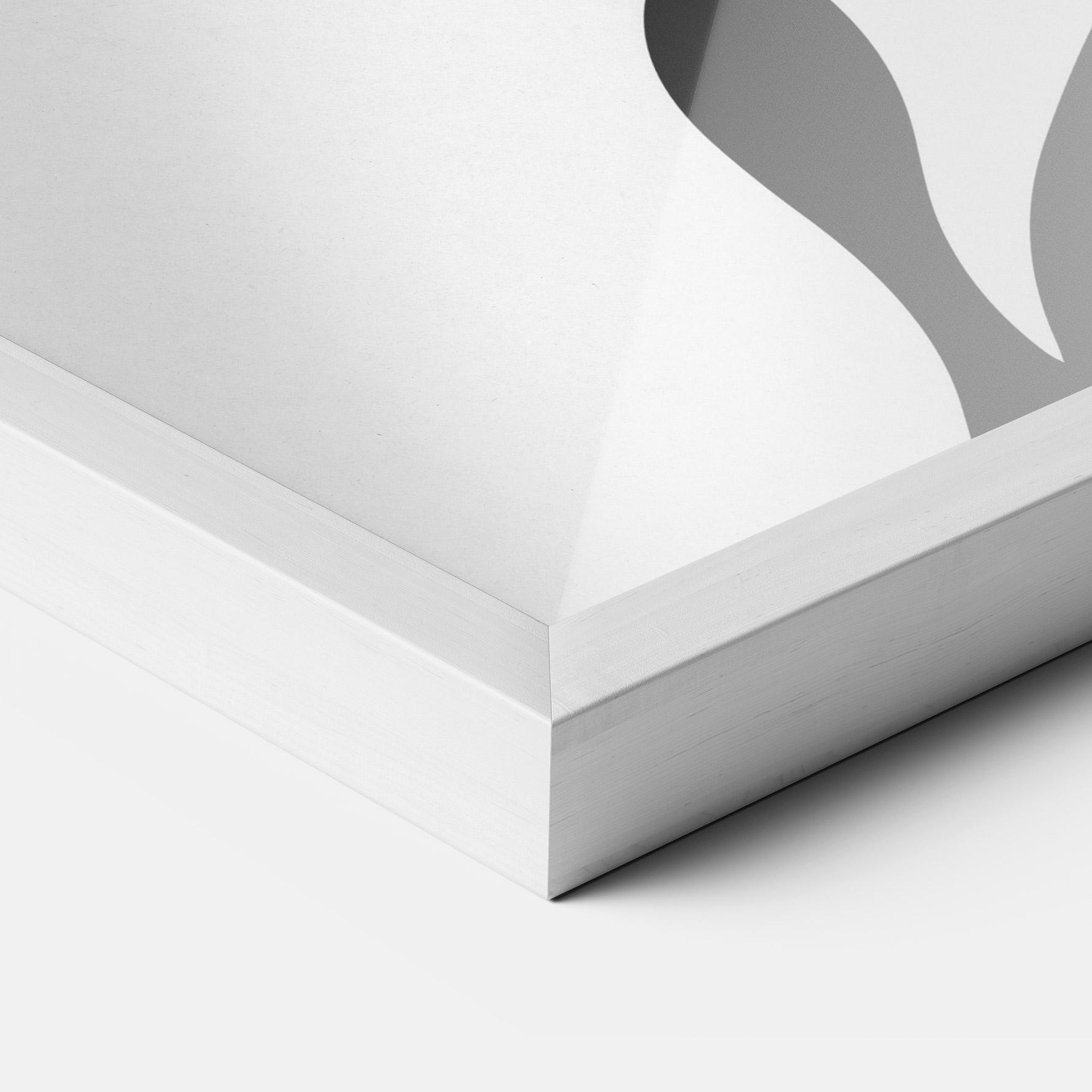 Gerahmte Poster Eyeliner Shilouette mockup 3