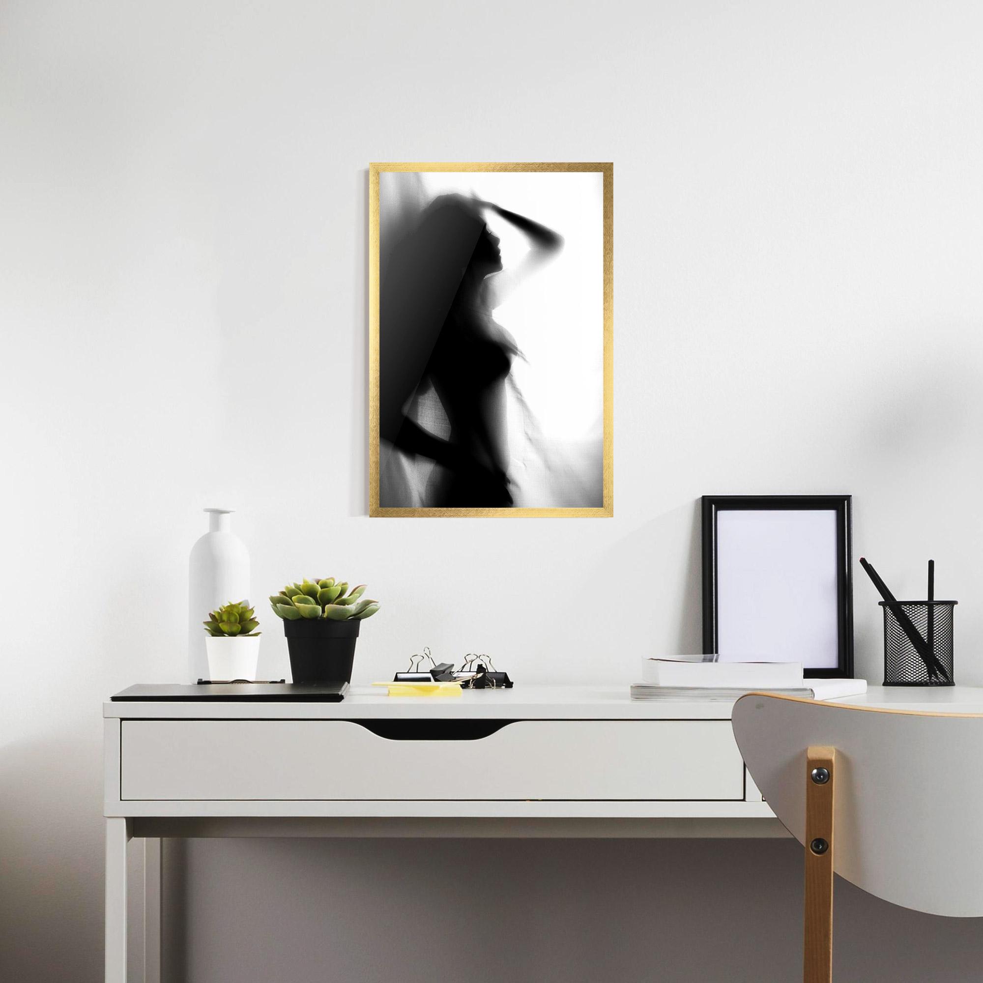 Gerahmte Poster Blurred Girl mockup 7