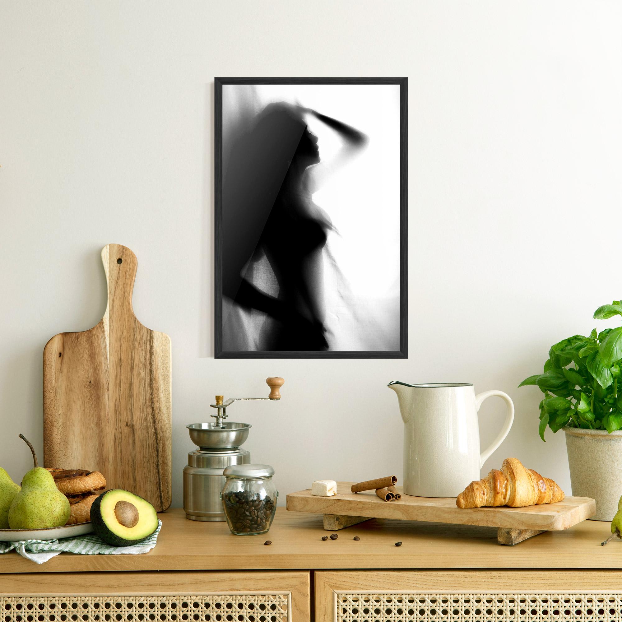 Gerahmte Poster Blurred Girl mockup 8