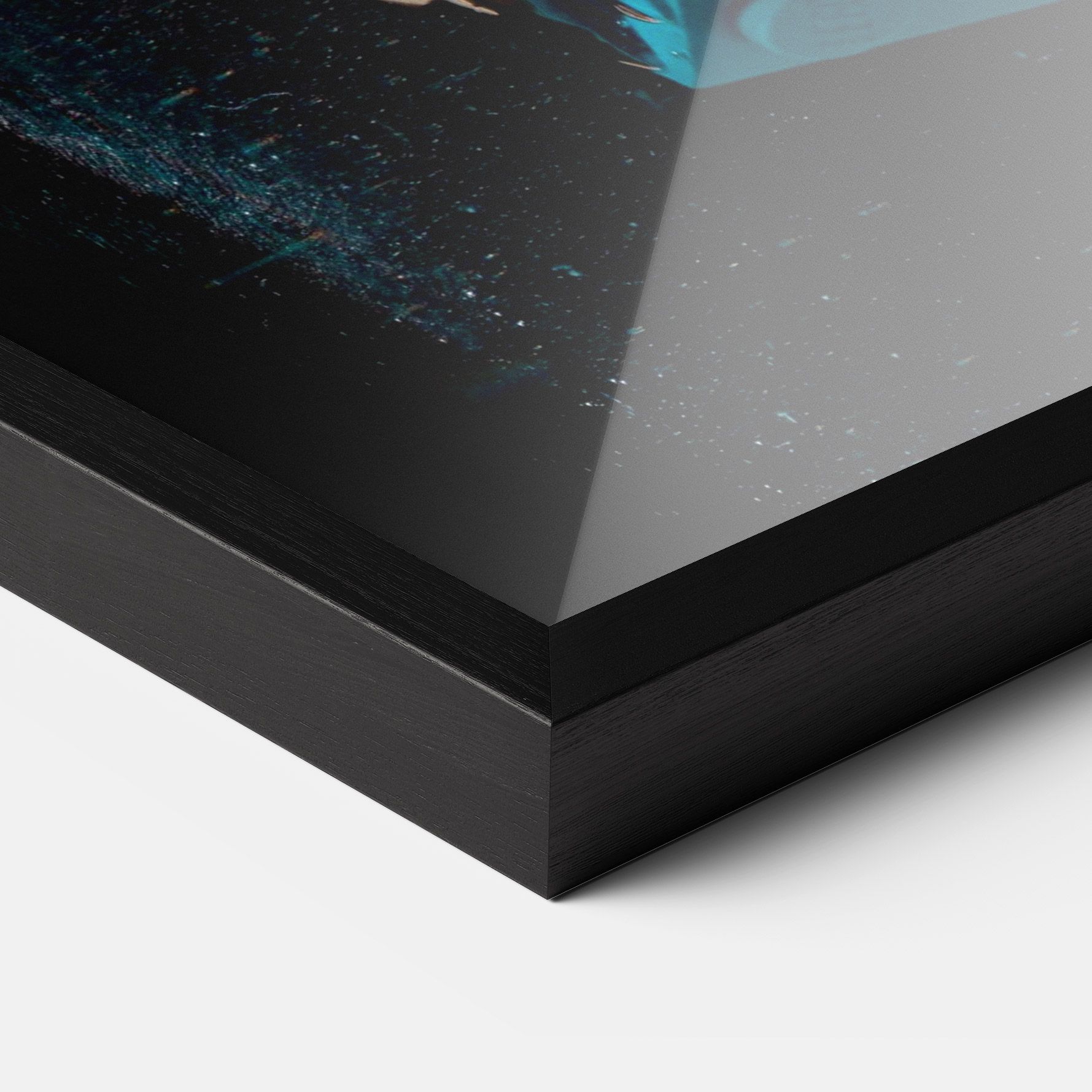 Close Up Splash mockup 3