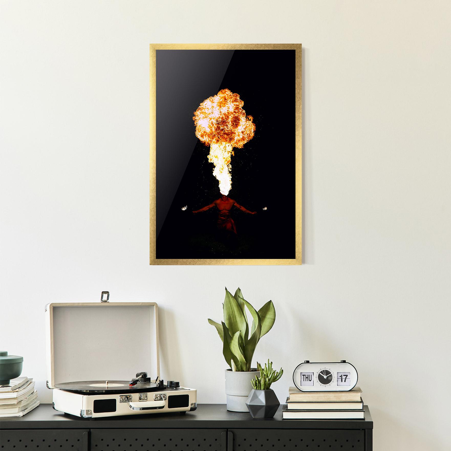 Gerahmte Poster Spitting Fire mockup 2