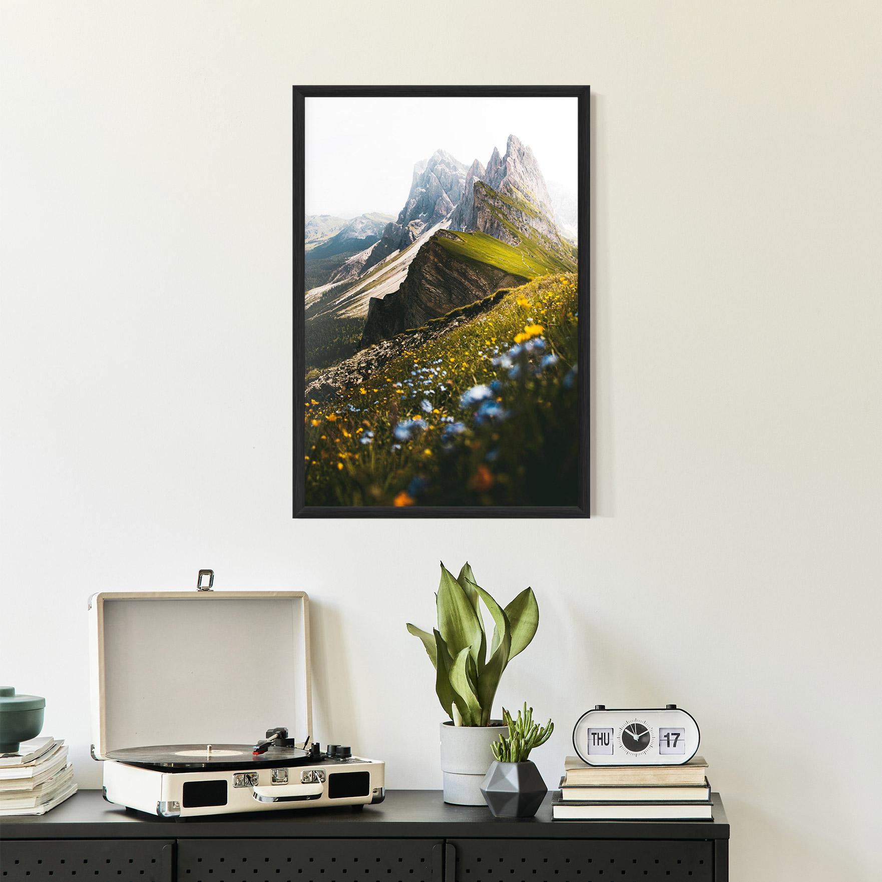 Gerahmte Poster Foggy Mountain View mockup 2