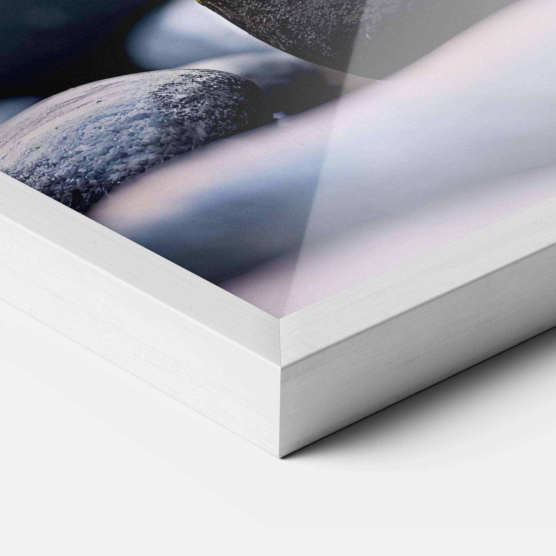 Gerahmte Poster Tiny Flower Rock mockup 3