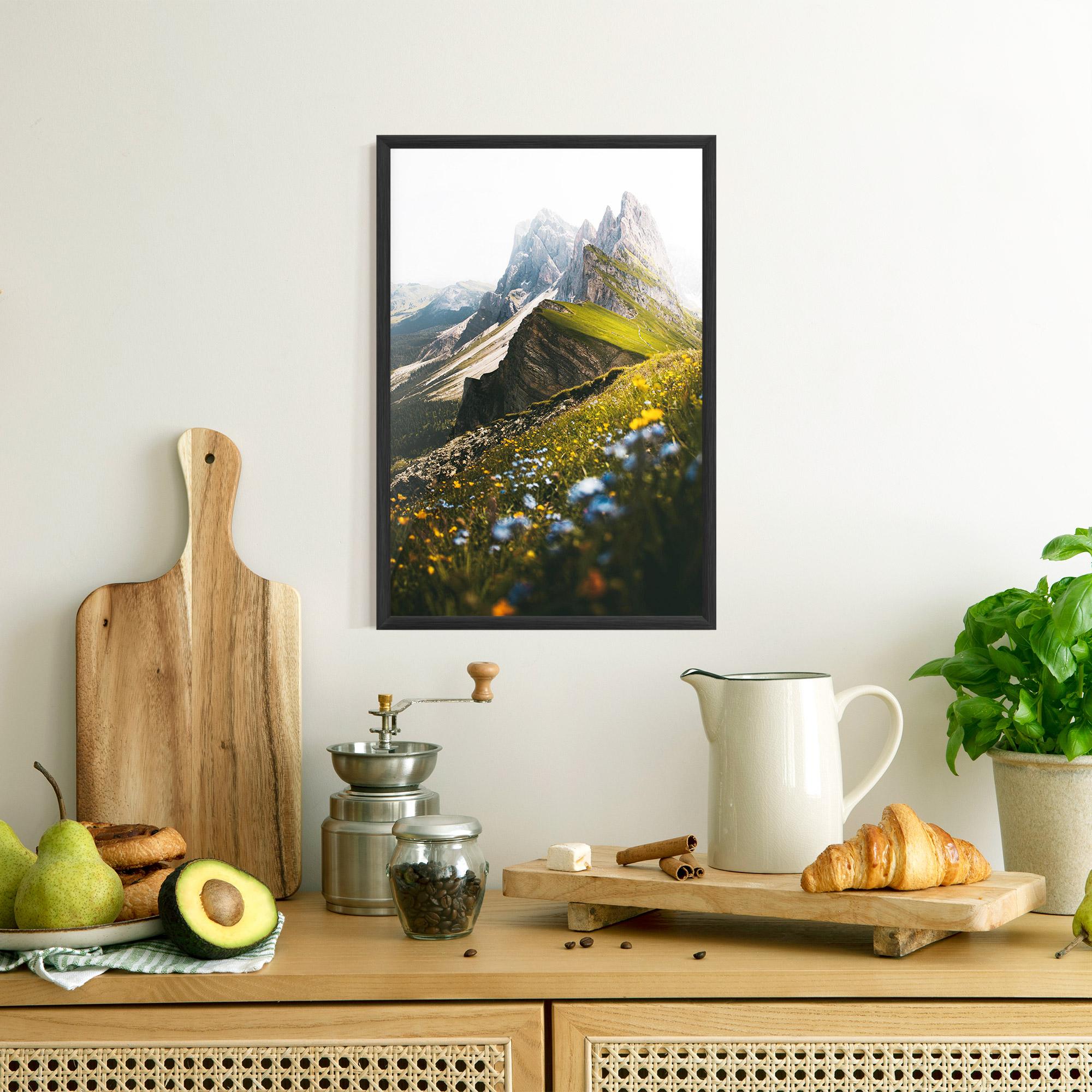 Gerahmte Poster Foggy Mountain View mockup 8