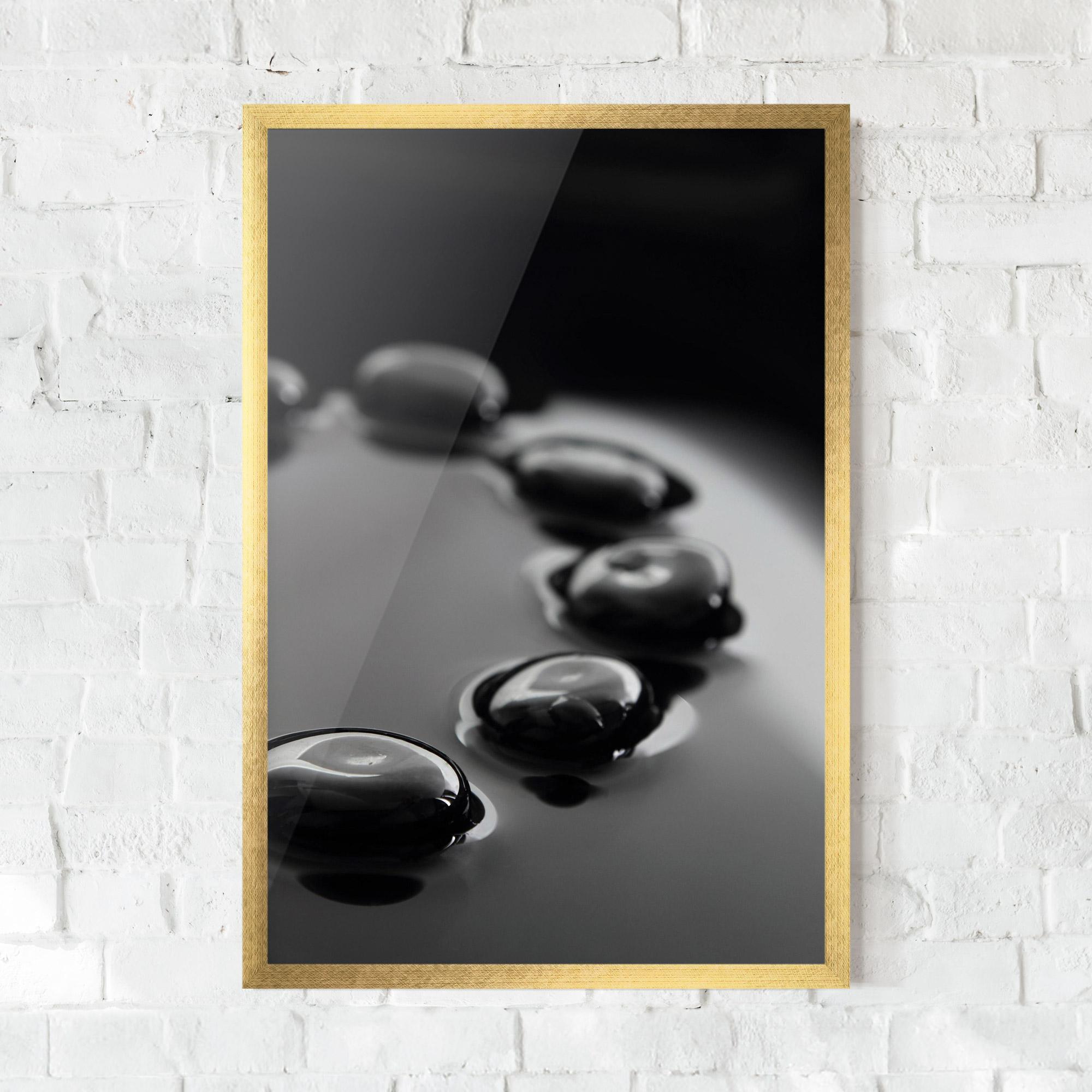 Gerahmte Poster Black Small Stones mockup 0