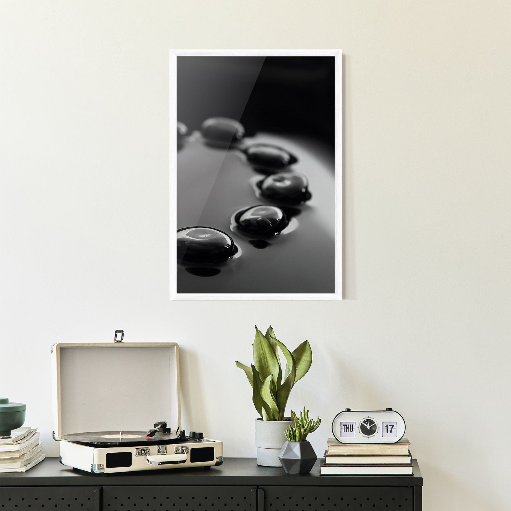 Black Small Stones mockup 2