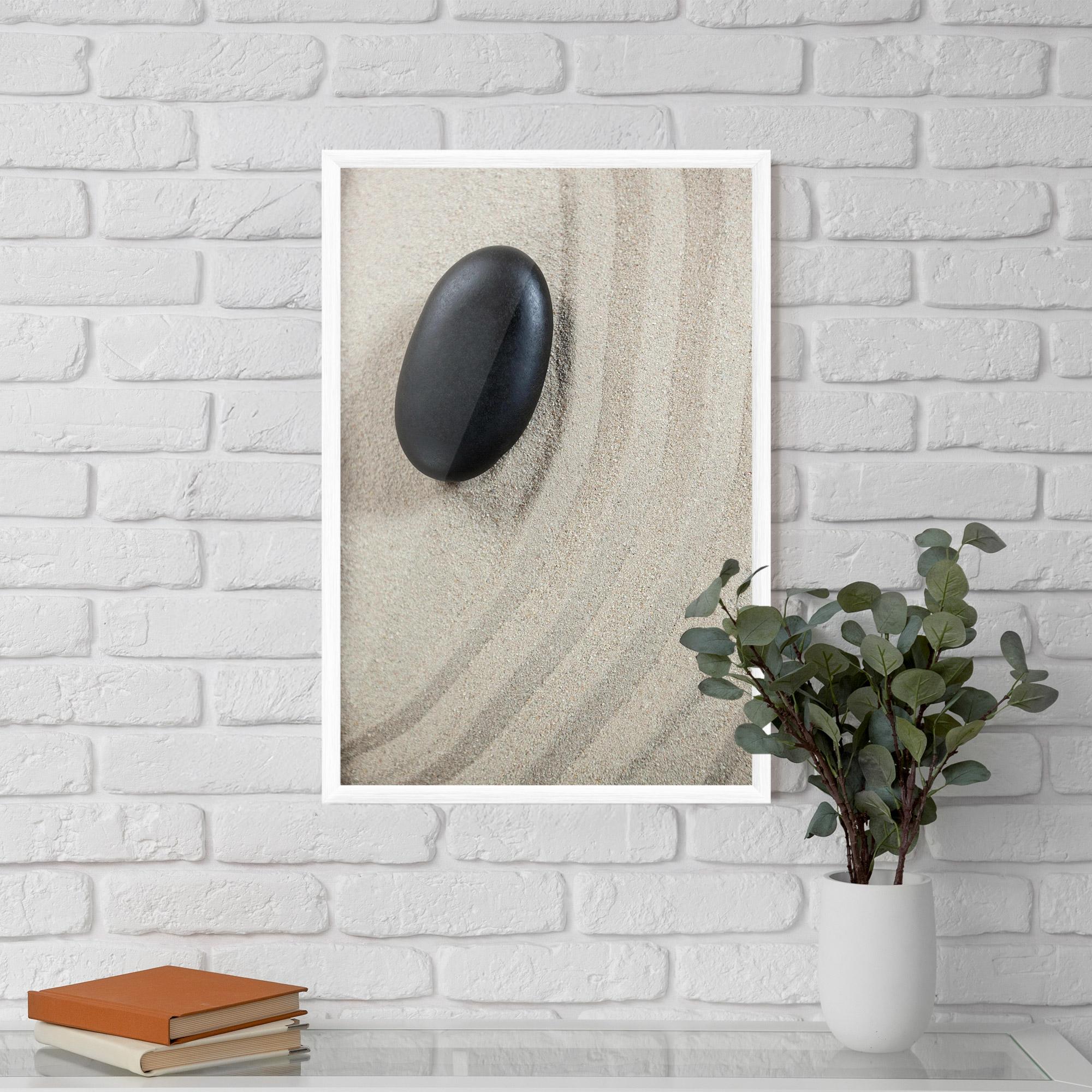 Gerahmte Poster Black Pebble mockup 5
