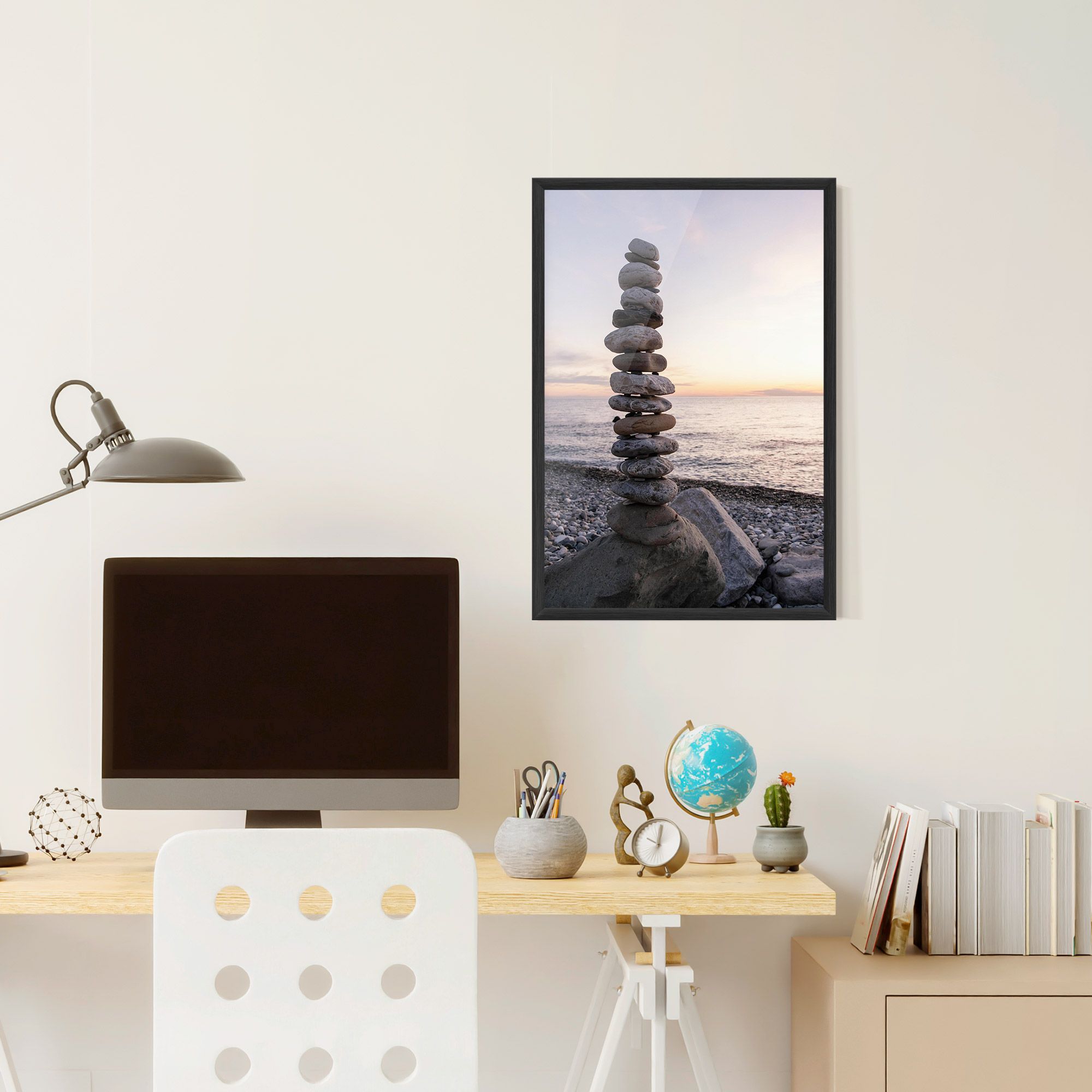 Pebbles Seaside mockup 6