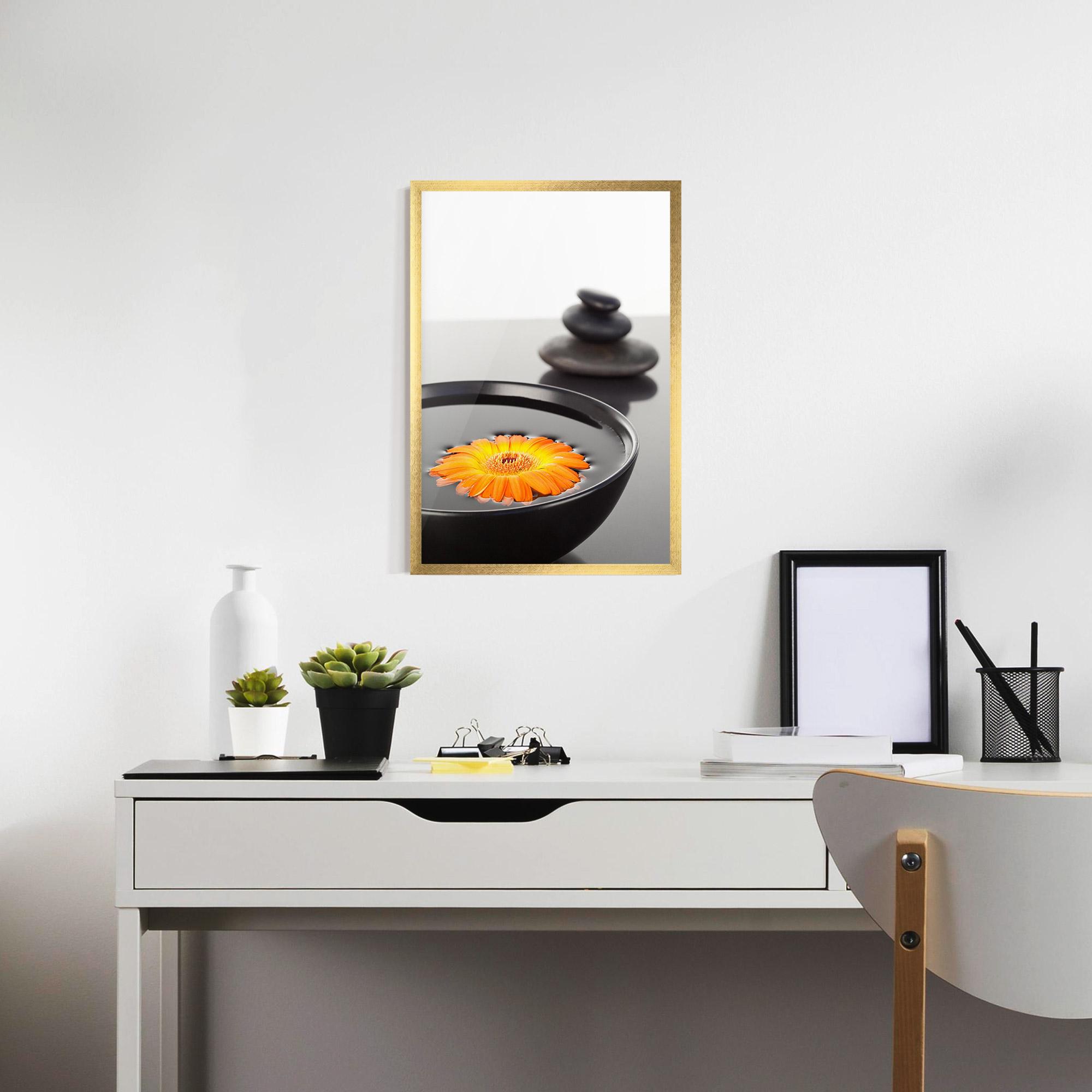 Gerahmte Poster Stone Orange Flower mockup 7