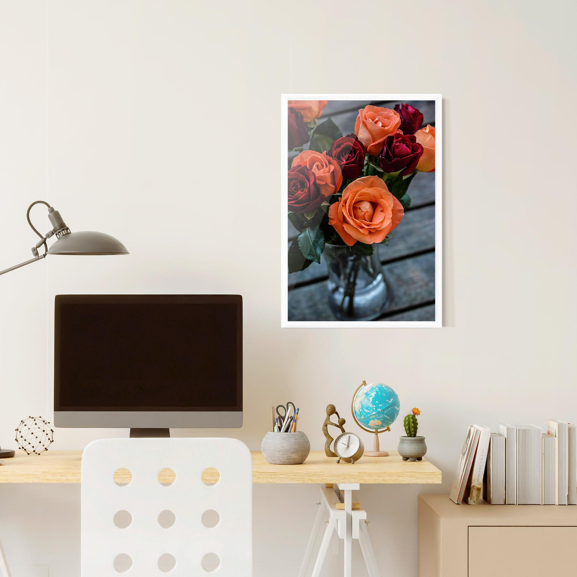 Gerahmte Poster Red Orange Roses Bouquet mockup 6