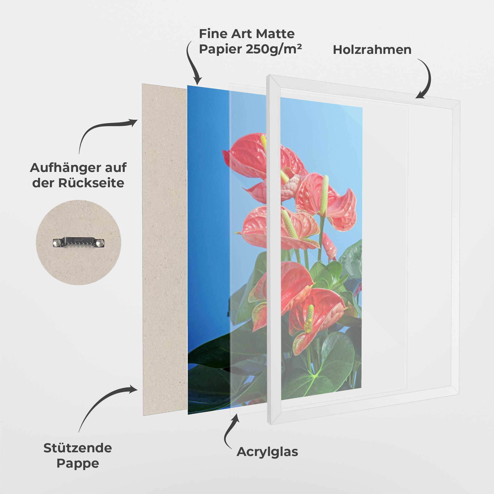 Gerahmte Poster Red Green Exotic mockup 1